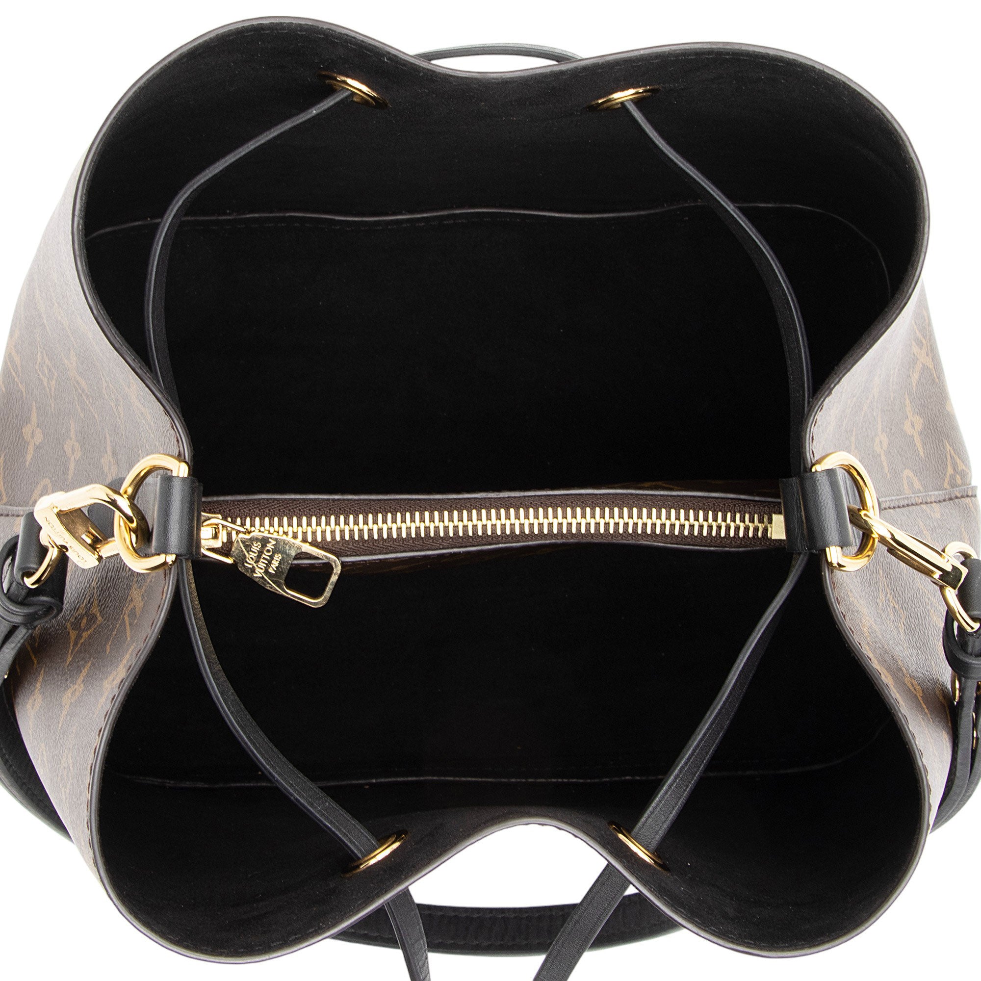 Louis Vuitton Monogram Canvas Neonoe MM Shoulder Bag (SHF-jxF2wA)