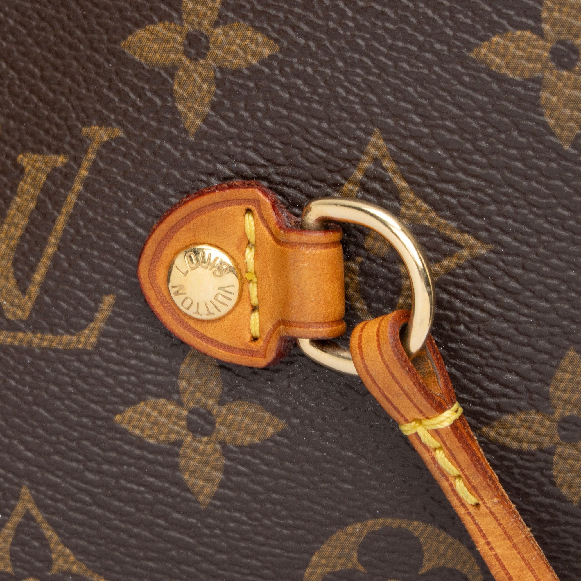 Louis Vuitton Monogram Canvas Neverfull GM Tote (SHF-5Vw3sk)
