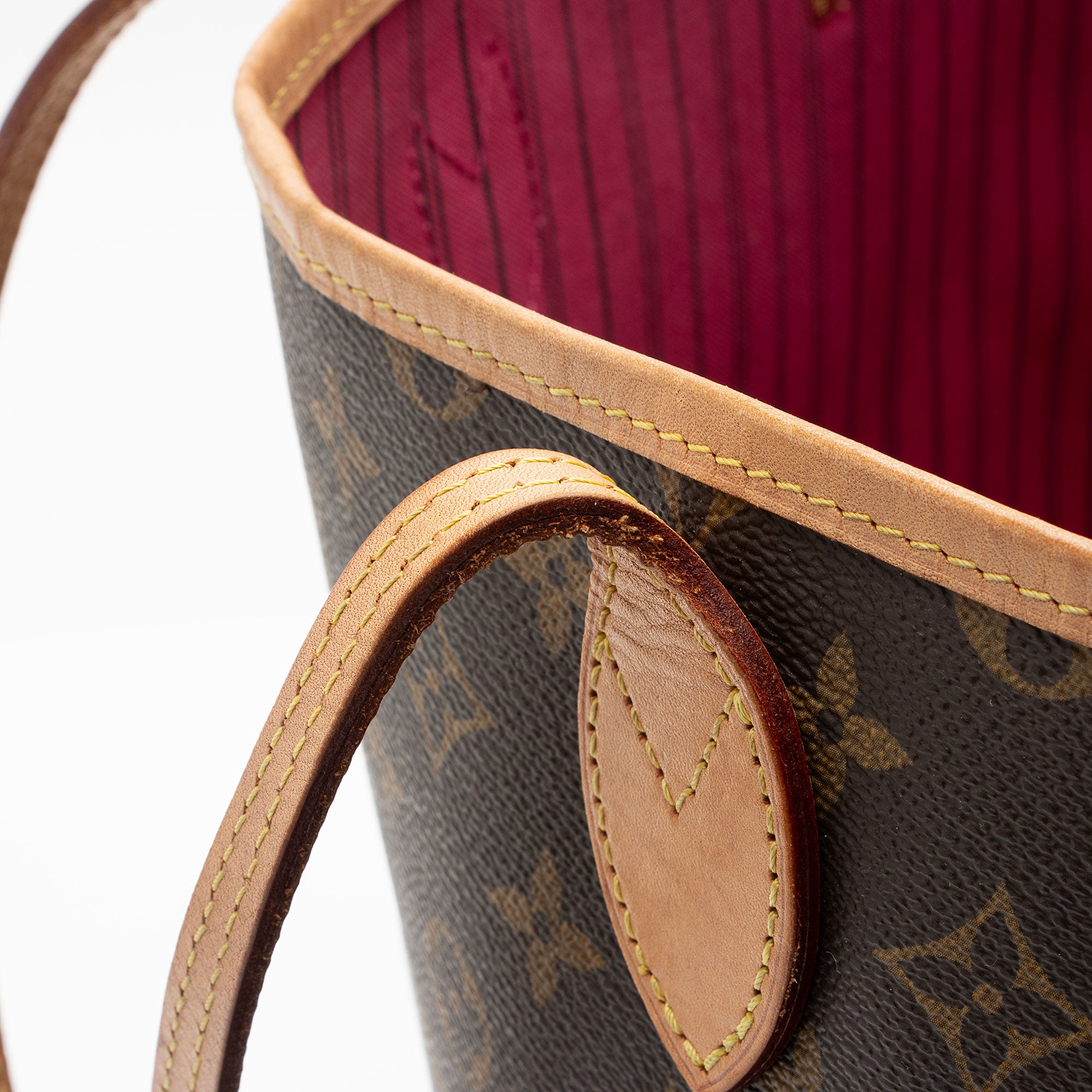 Louis Vuitton Monogram Canvas Neverfull GM Tote (SHF-O1LW0Q)