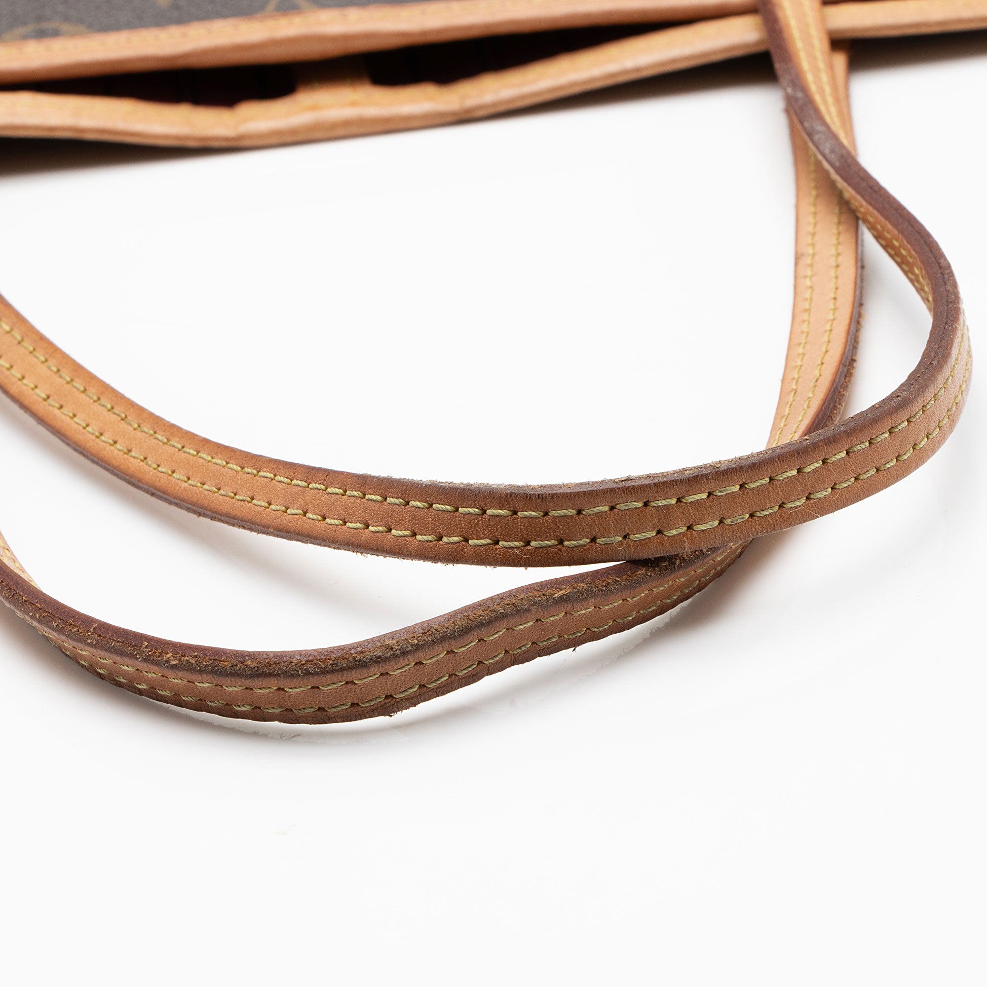 Louis Vuitton Monogram Canvas Neverfull GM Tote (SHF-O1LW0Q)