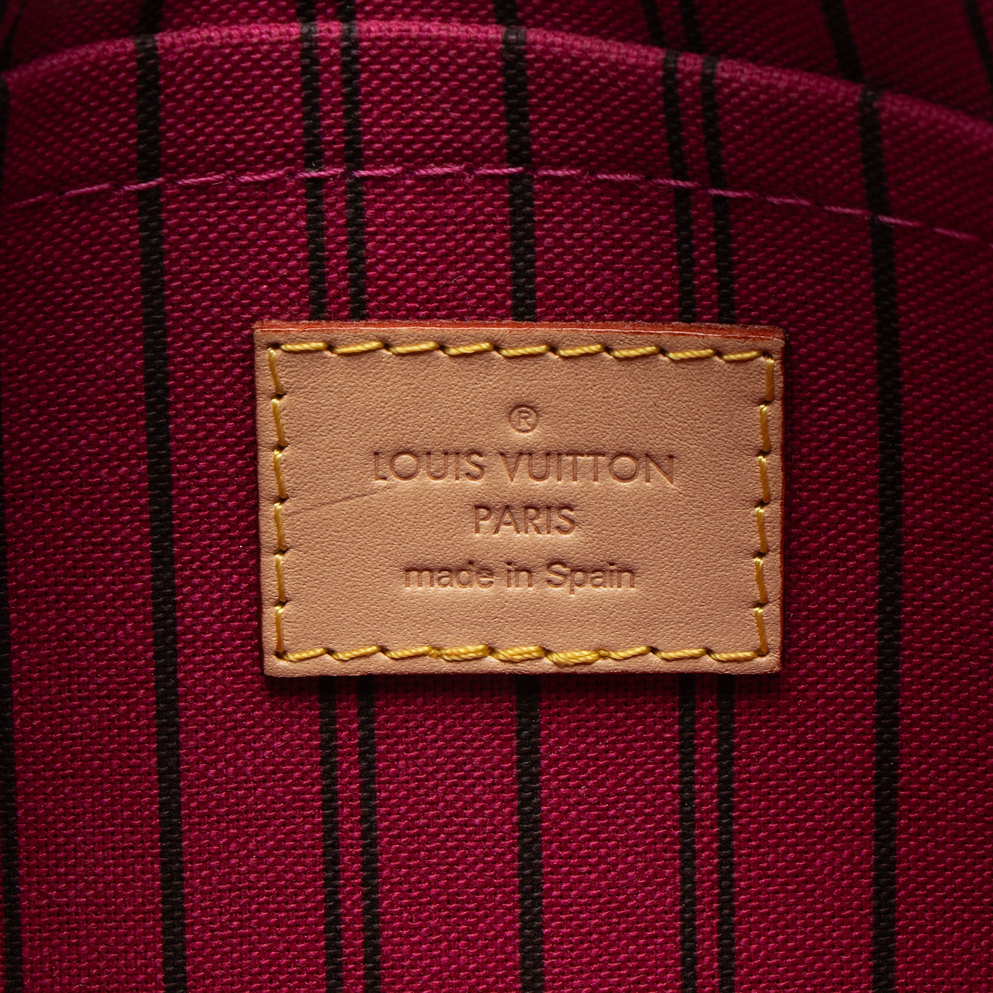 Louis Vuitton Monogram Canvas Neverfull MM Pochette