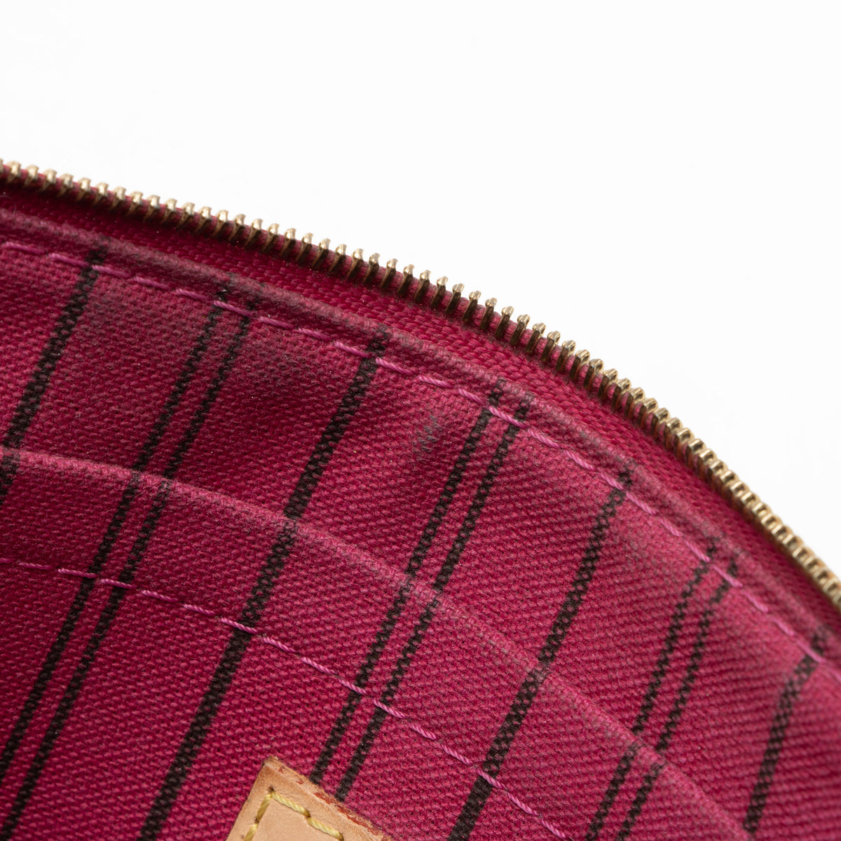 Louis Vuitton Monogram Canvas Neverfull MM Pochette