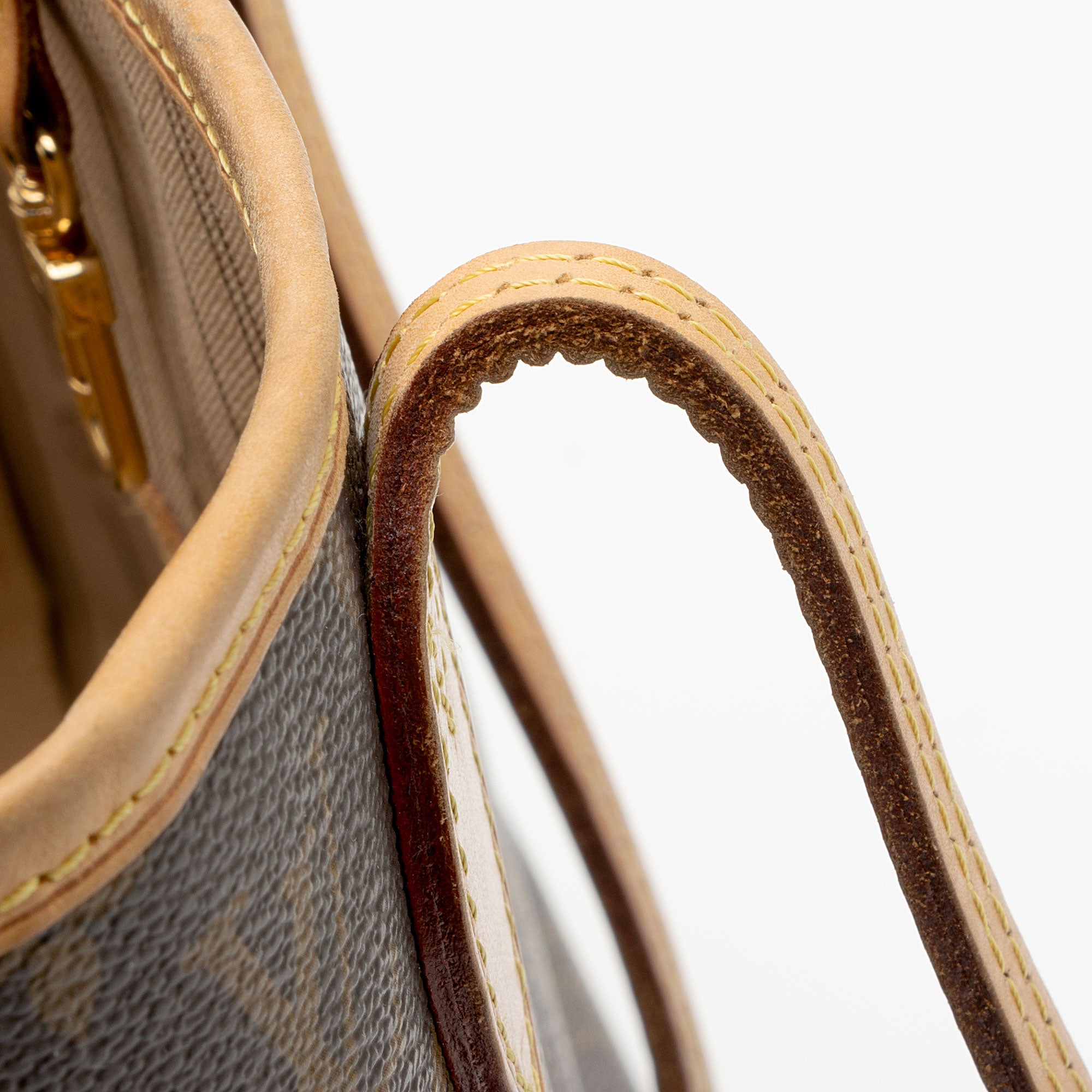 Louis Vuitton Monogram Canvas Neverfull MM Tote (SHF-kQzrek)