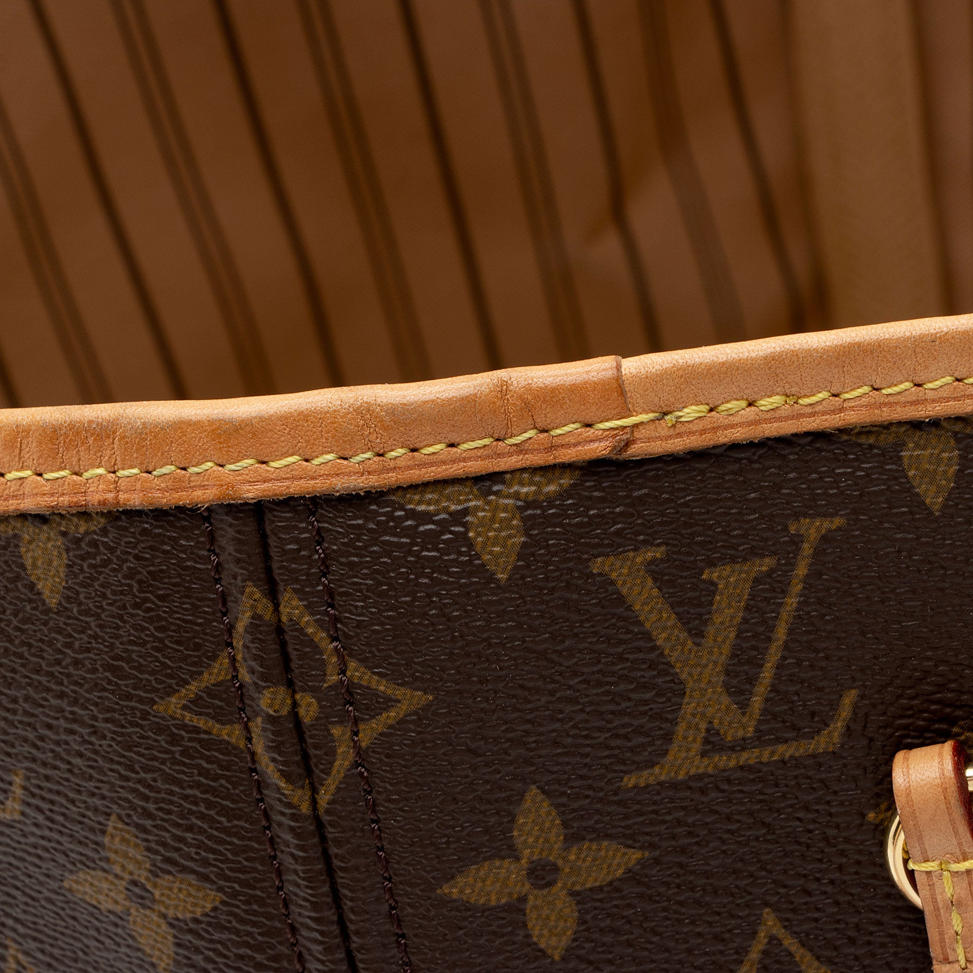 Louis Vuitton Monogram Canvas Neverfull MM Tote (SHF-7nI4pP)