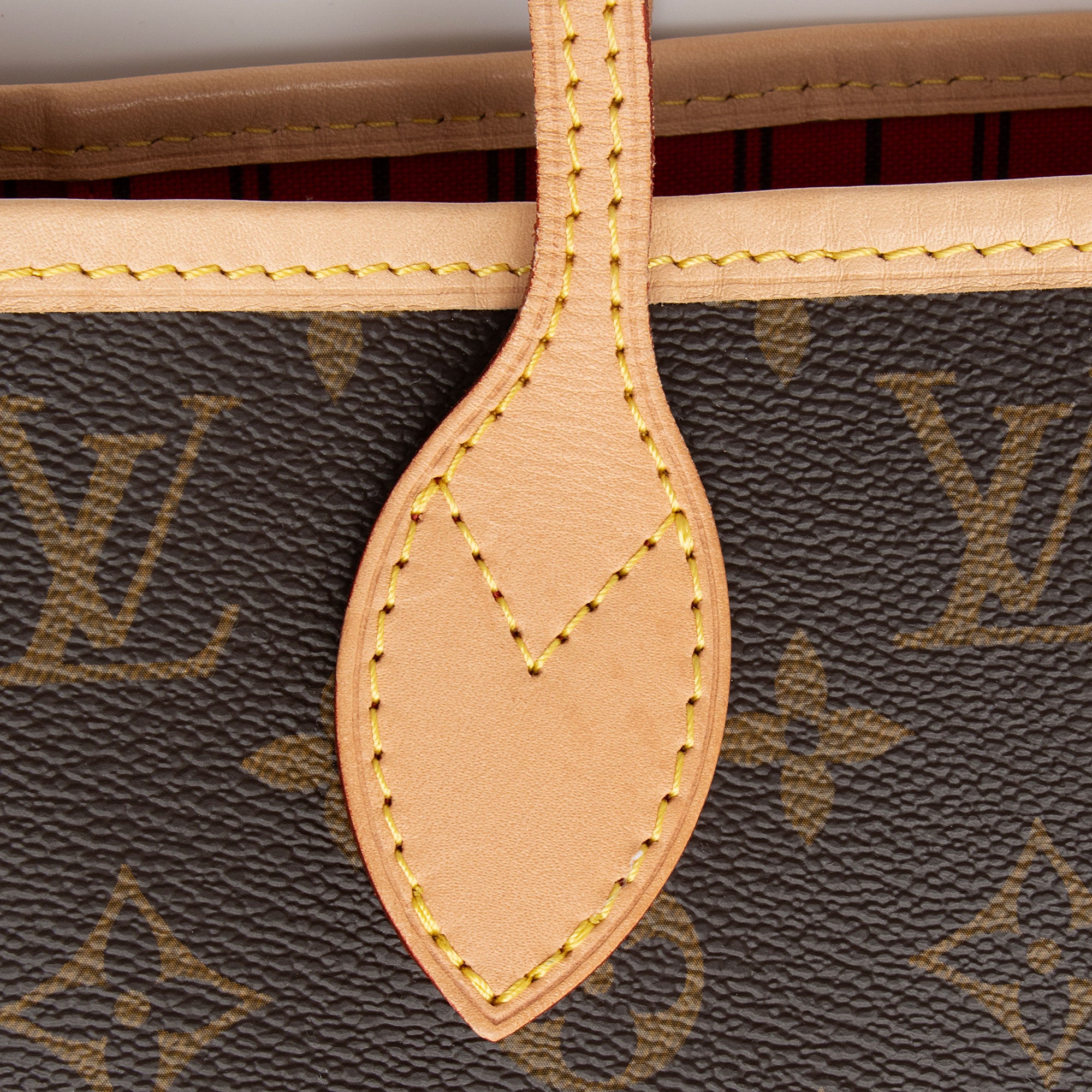 Louis Vuitton Monogram Canvas Neverfull MM Tote (SHF-Xy2Jyd)