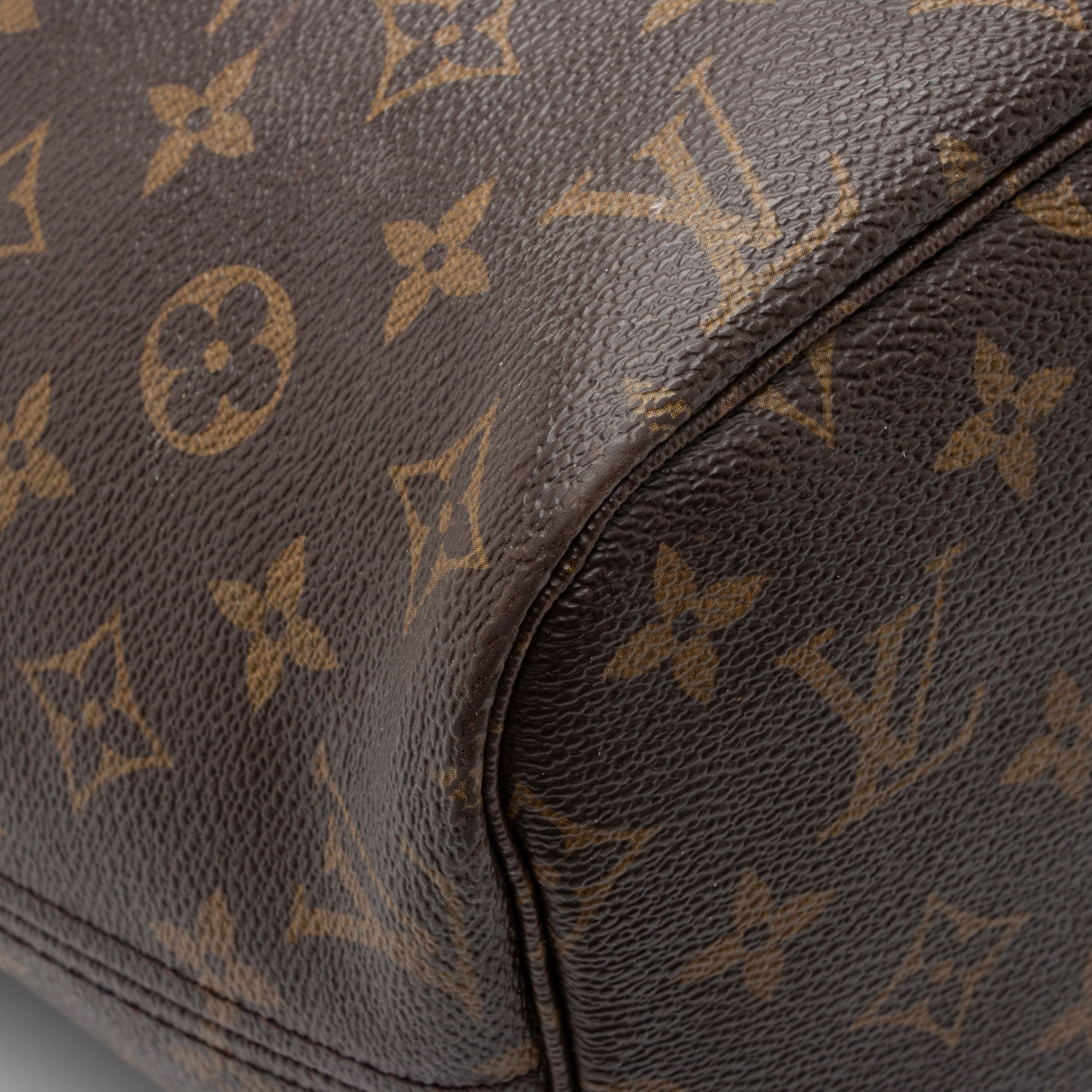 Louis Vuitton Monogram Canvas Neverfull MM Tote (SHF-ej2GA5)