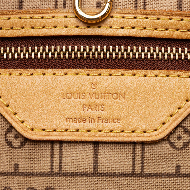 Louis Vuitton Monogram Canvas Neverfull PM Tote (SHF-DmVsmU)