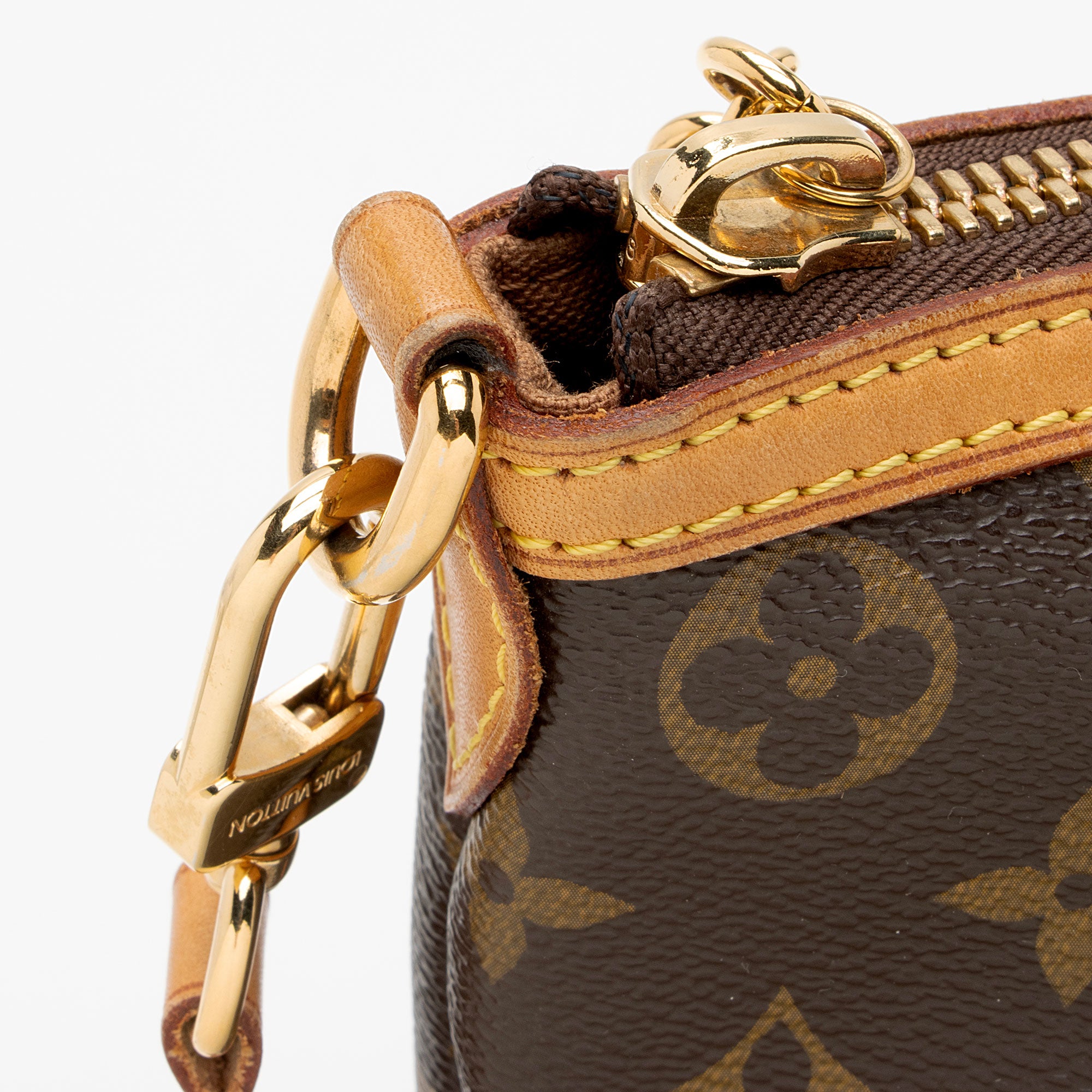 Louis Vuitton Monogram Canvas Palermo PM Tote (SHF-sLVgIT)