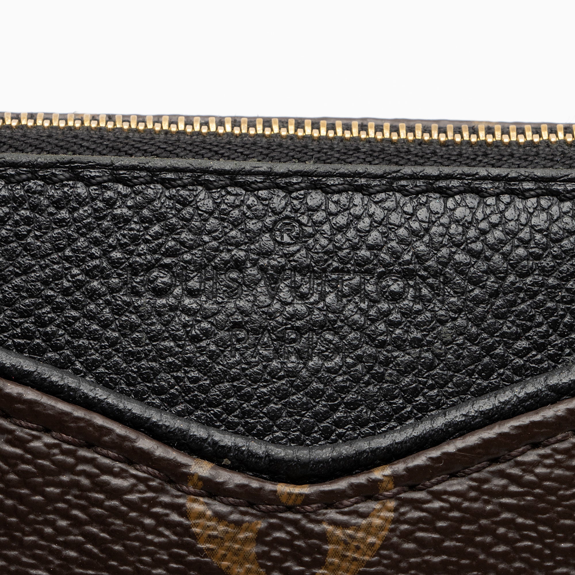 Louis Vuitton Monogram Canvas Pallas Clutch (SHF-0zekHn)