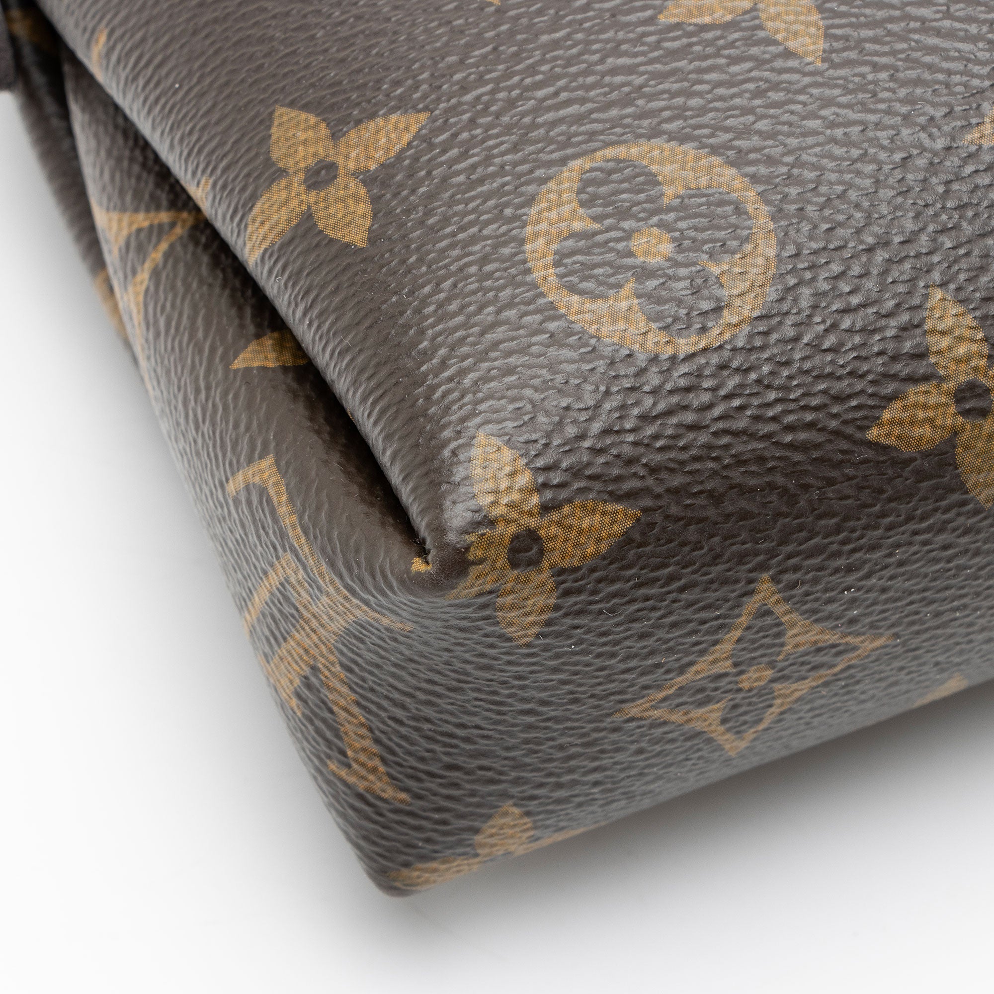 Louis Vuitton Monogram Canvas Pallas Clutch