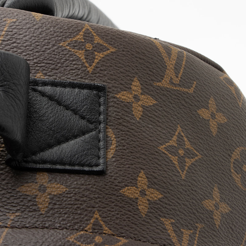 Louis Vuitton Monogram Canvas Palm Springs MM Backpack (SHF-Mq9MAS)