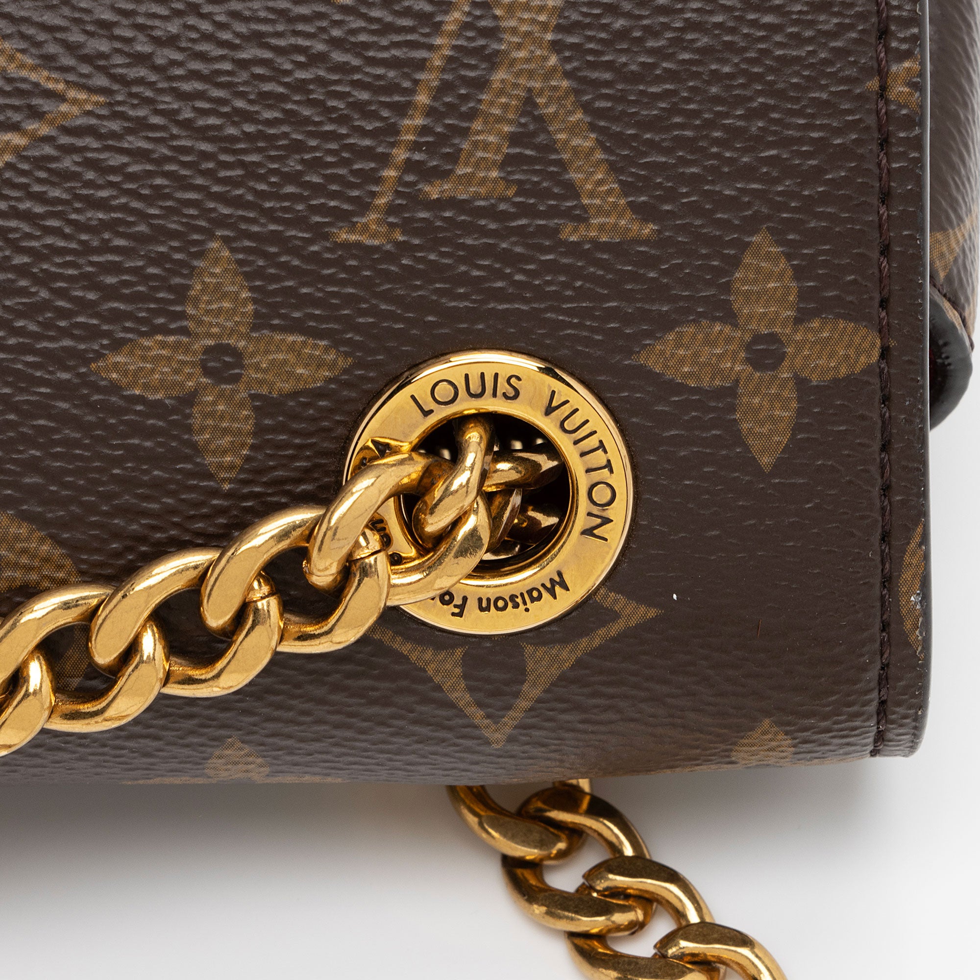Louis Vuitton Monogram Canvas Passy Shoulder Bag (SHF-Cm87ct)