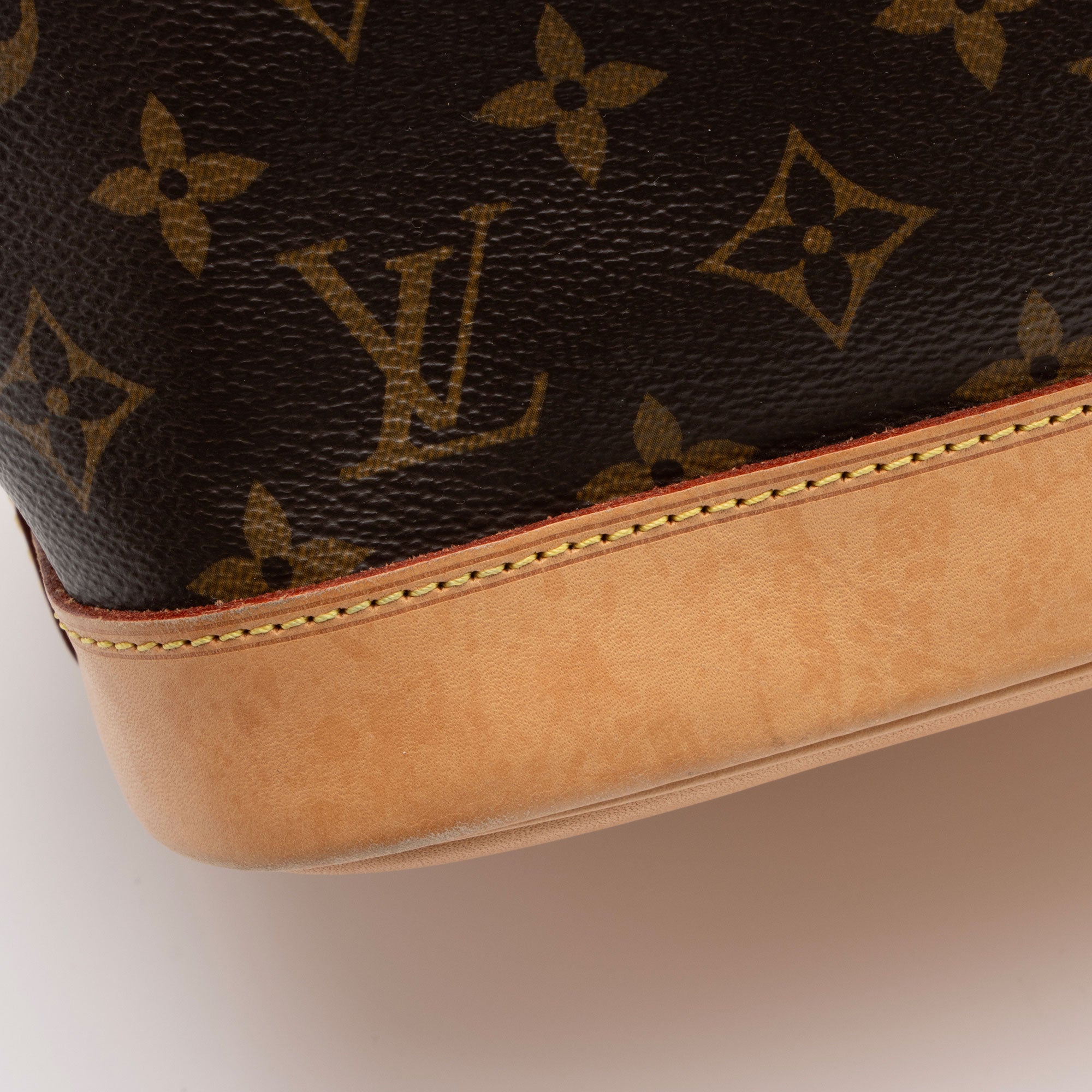 Louis Vuitton Monogram Canvas Petit Noe NM Shoulder Bag (SHF-6OoGih)