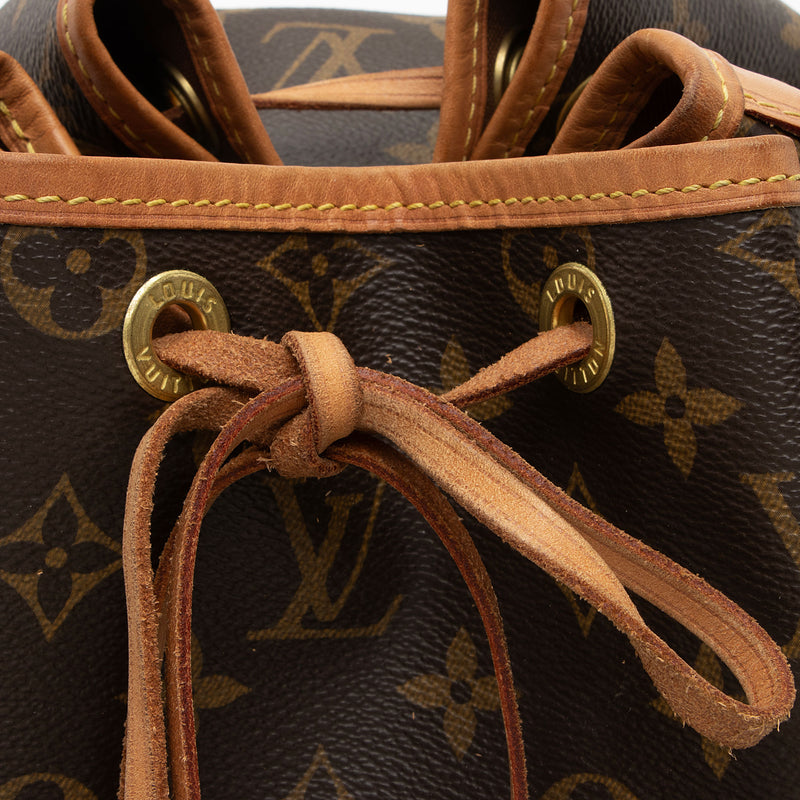 Louis Vuitton Monogram Canvas Petit Noe NM Shoulder Bag (SHF-HV55K0)