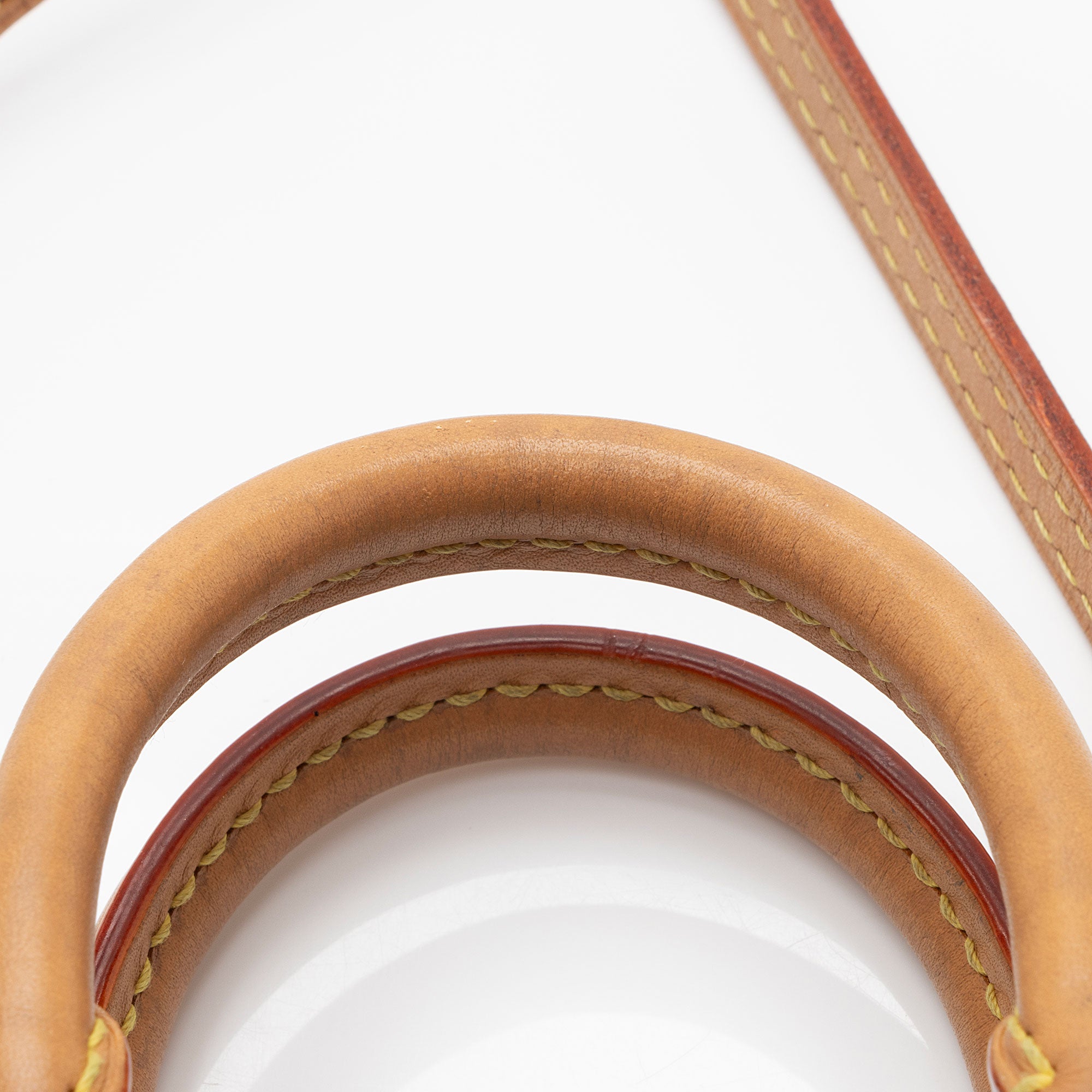 Louis Vuitton Monogram Canvas Petit Sac Plat Shoulder Bag (SHF-NcP7wa)