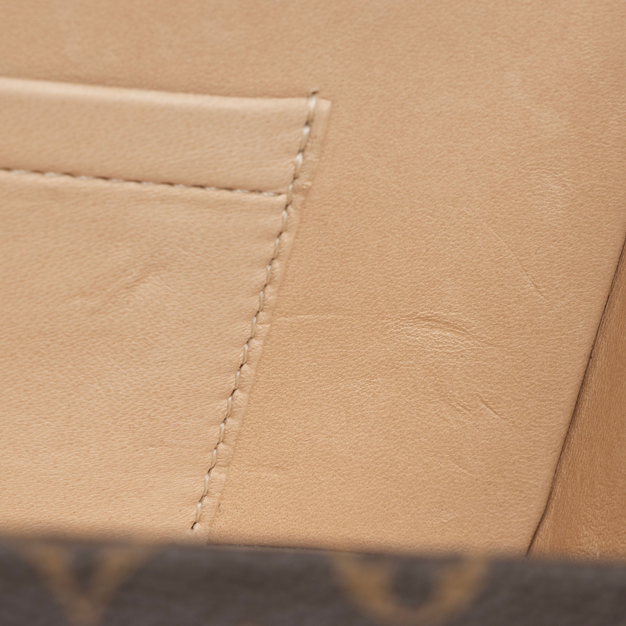 Louis Vuitton Monogram Canvas Petite Malle Bag (SHF-m9MtFU)