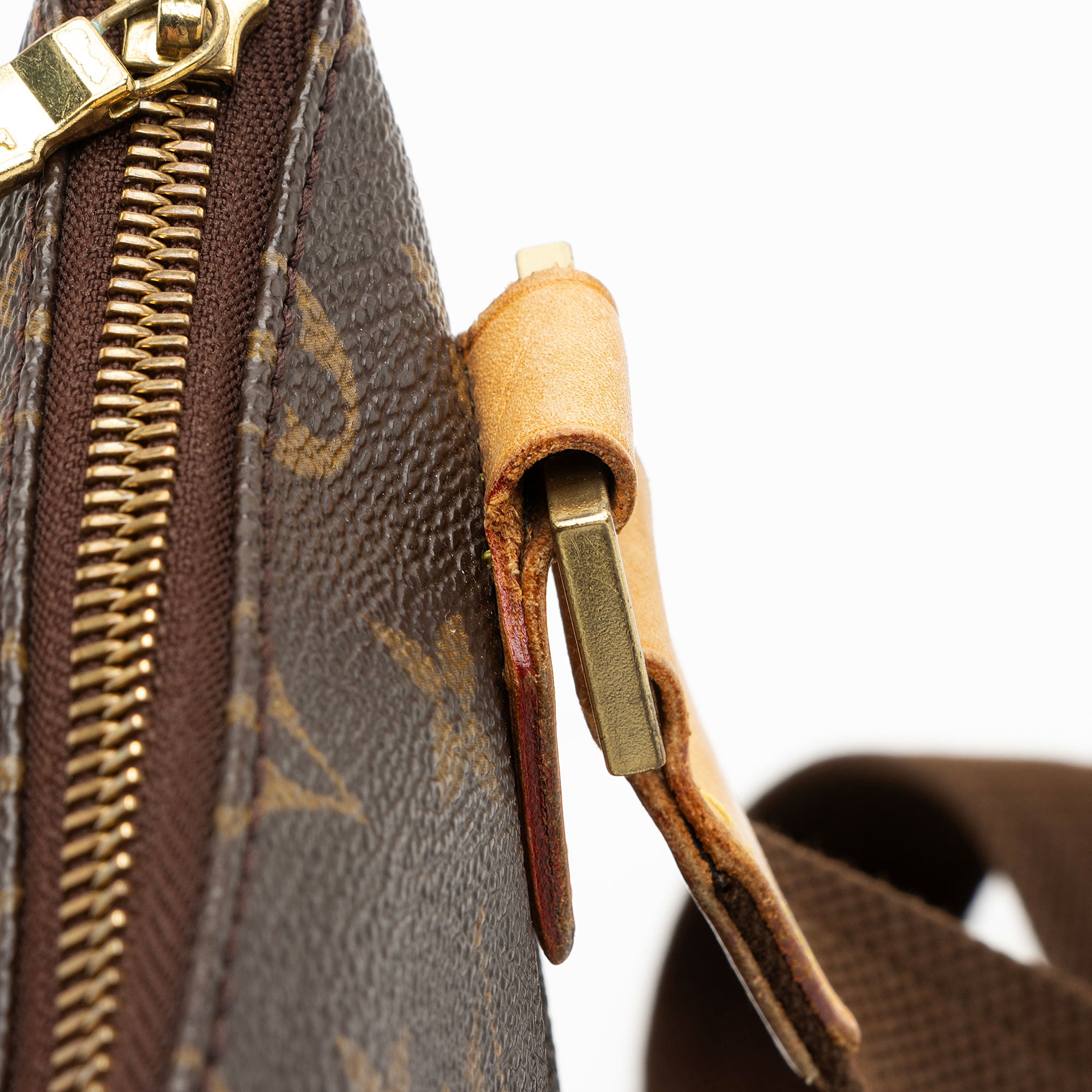 Louis Vuitton Monogram Canvas Pochette Bosphore Messenger (SHF-TsMZfs)