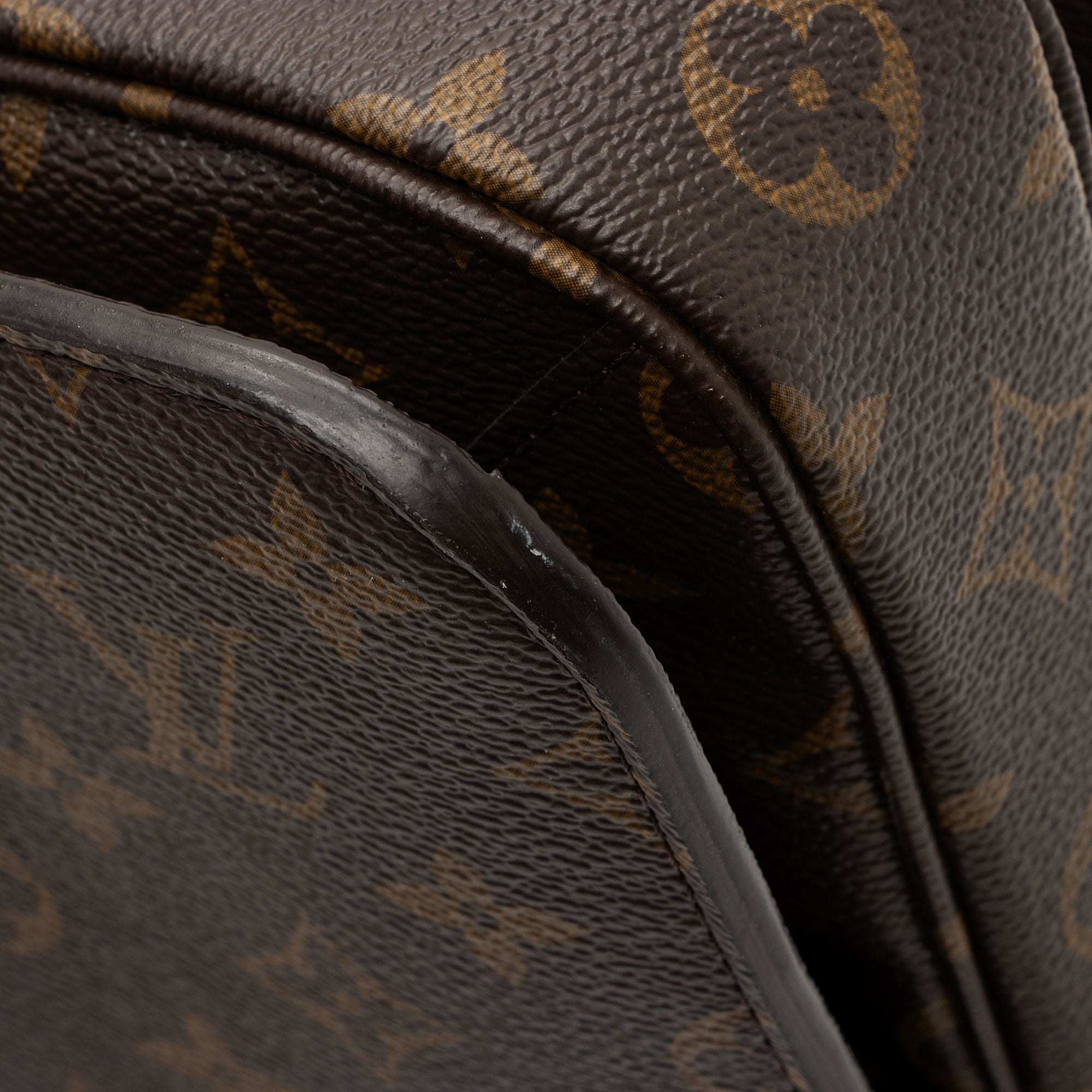Louis Vuitton Monogram Canvas Pochette Metis Shoulder Bag - FINAL SALE (SHF-RC2GWG)