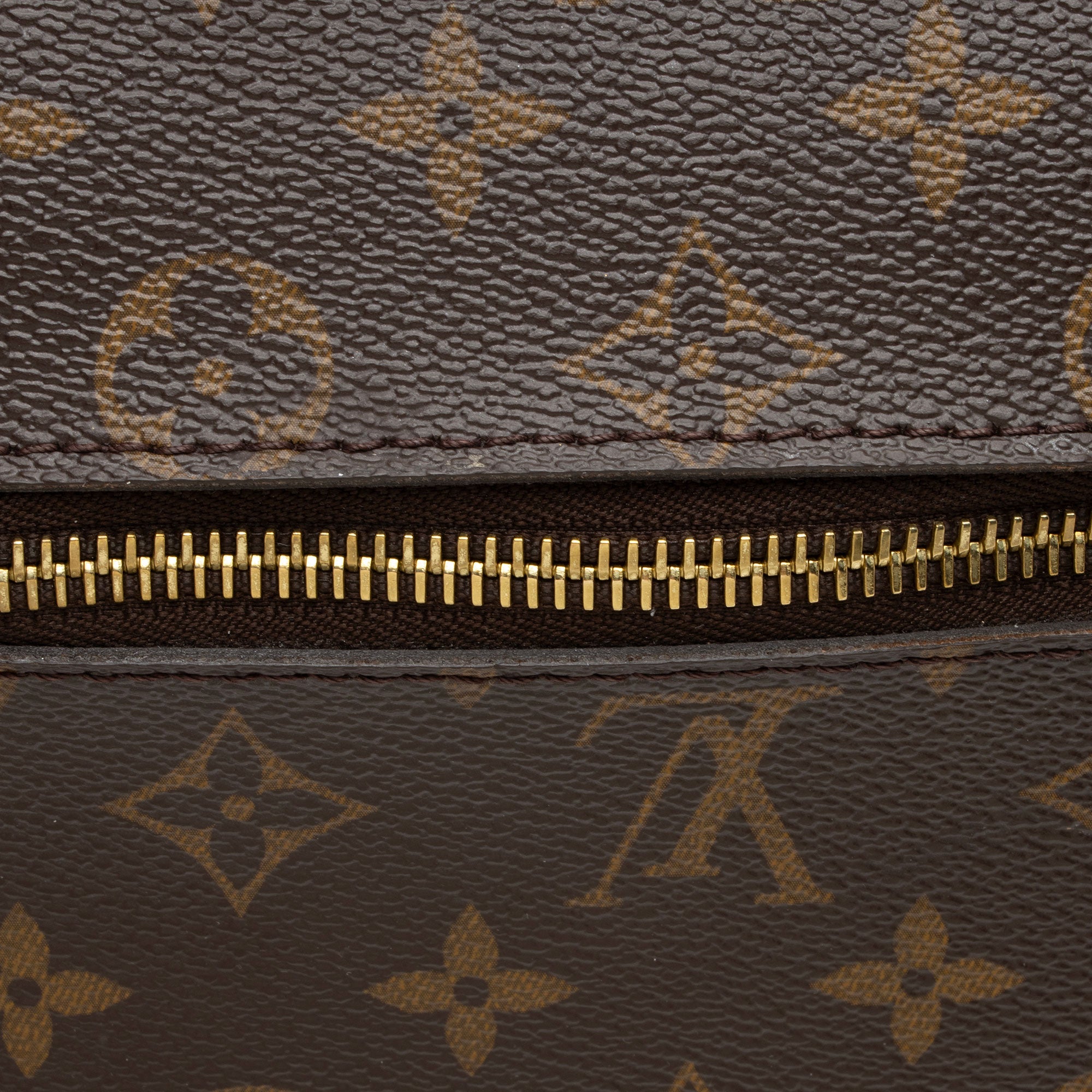 Louis Vuitton Monogram Canvas Pochette Metis Shoulder Bag (SHF-ANnulA)
