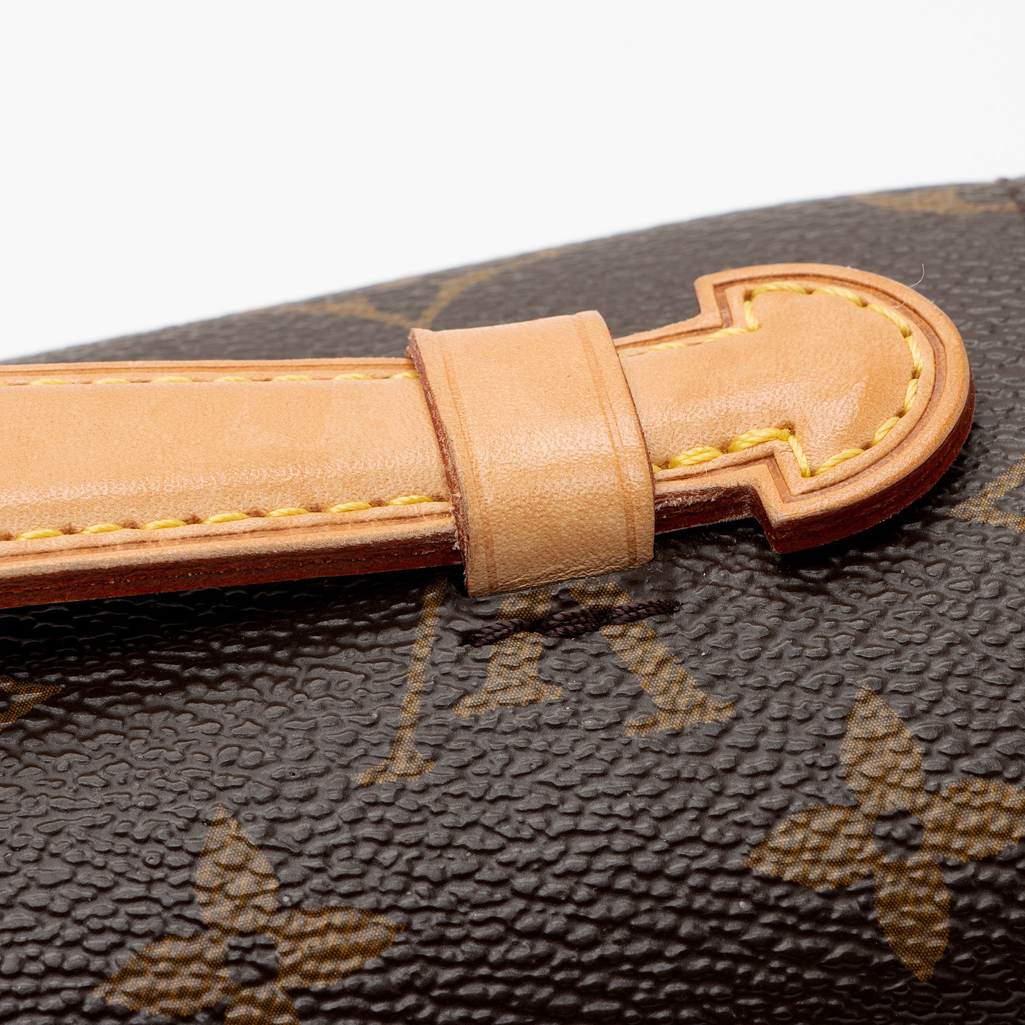 Louis Vuitton Monogram Canvas Pochette Metis Shoulder Bag (SHF-Cdusfg)