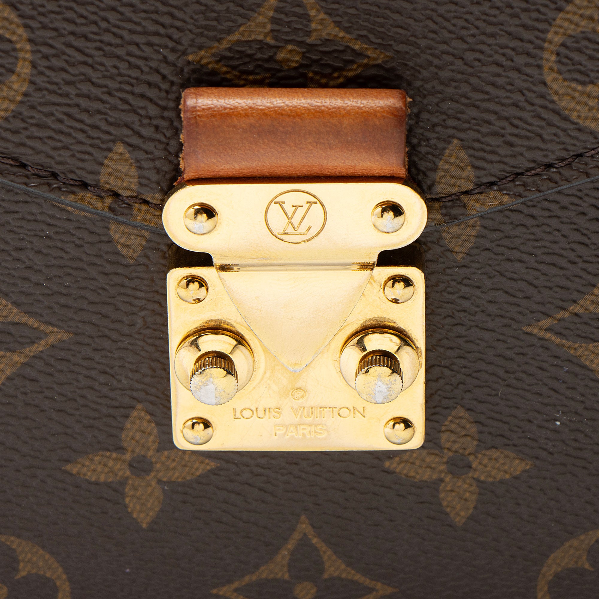 Louis Vuitton Monogram Canvas Pochette Metis Shoulder Bag