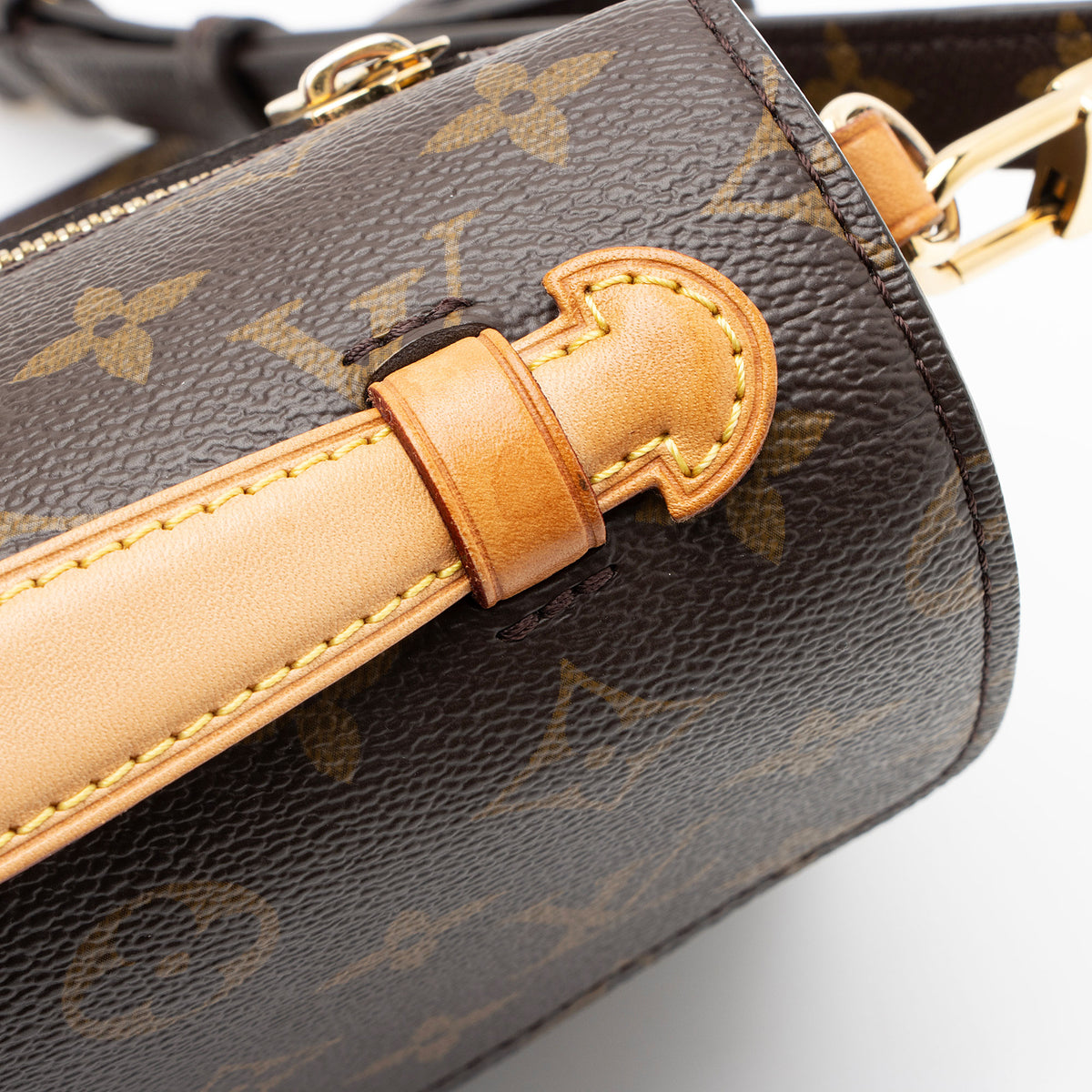 Louis Vuitton Monogram Canvas Pochette Metis Shoulder Bag