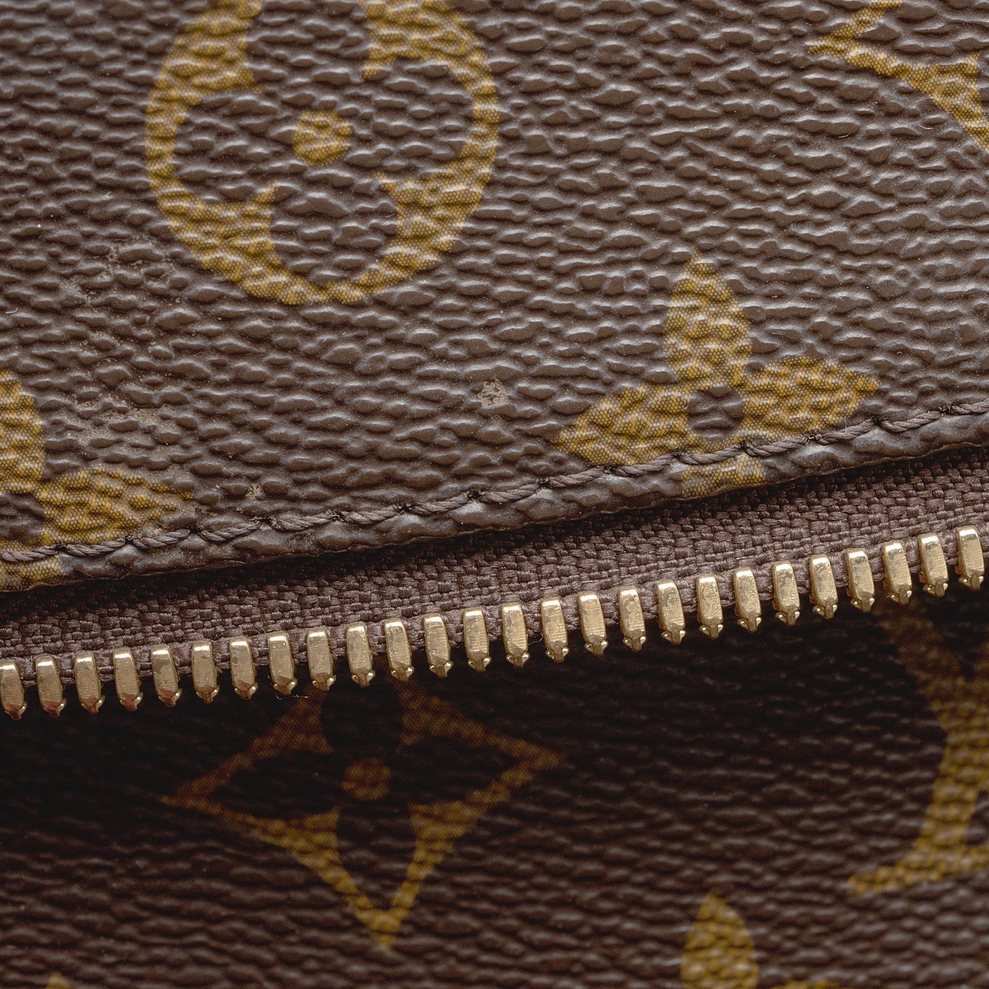 Louis Vuitton Monogram Canvas Raspail MM Tote (SHF-lu0gtR)