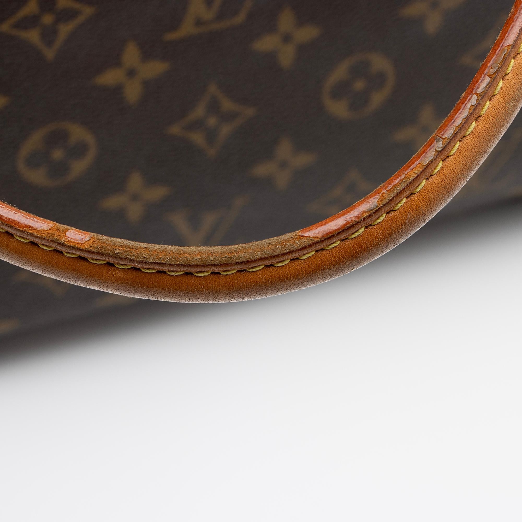 Louis Vuitton Monogram Canvas Raspail MM Tote (SHF-lu0gtR)