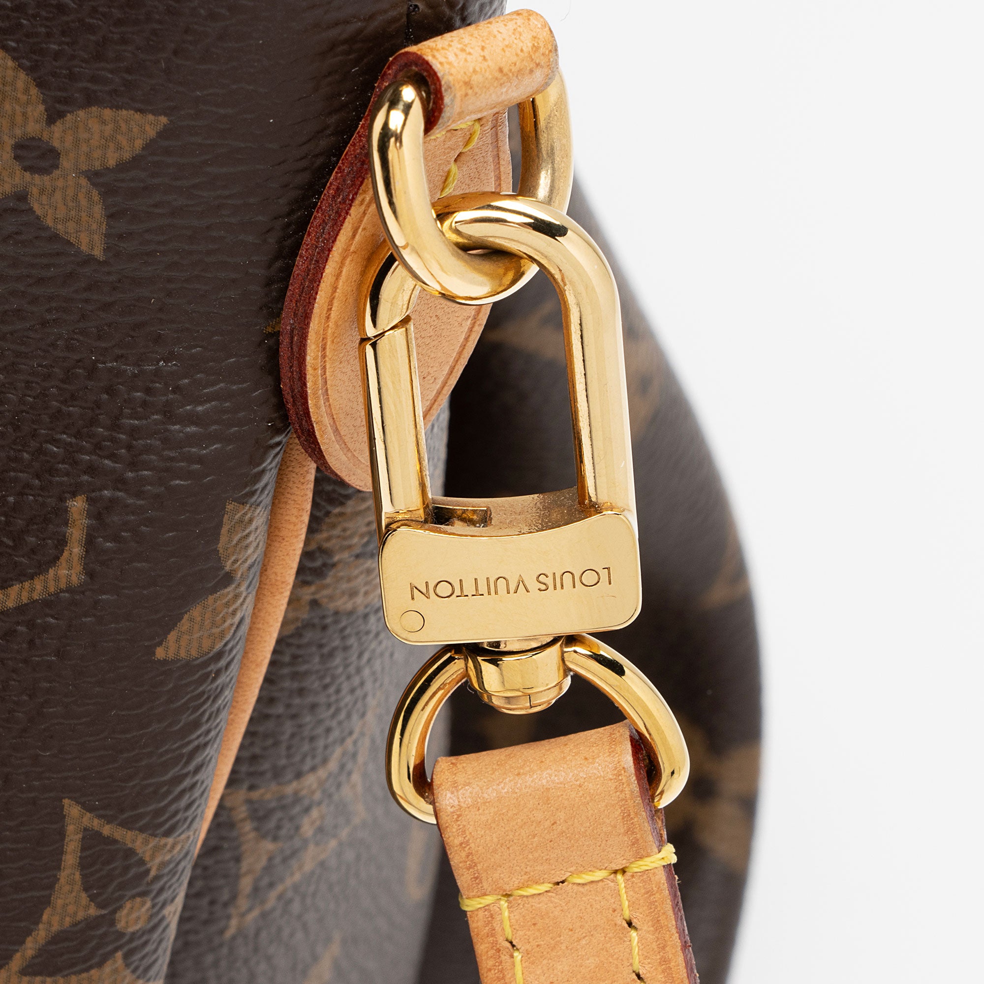 Louis Vuitton Monogram Canvas Rivoli MM Tote (SHF-5PCTnn)