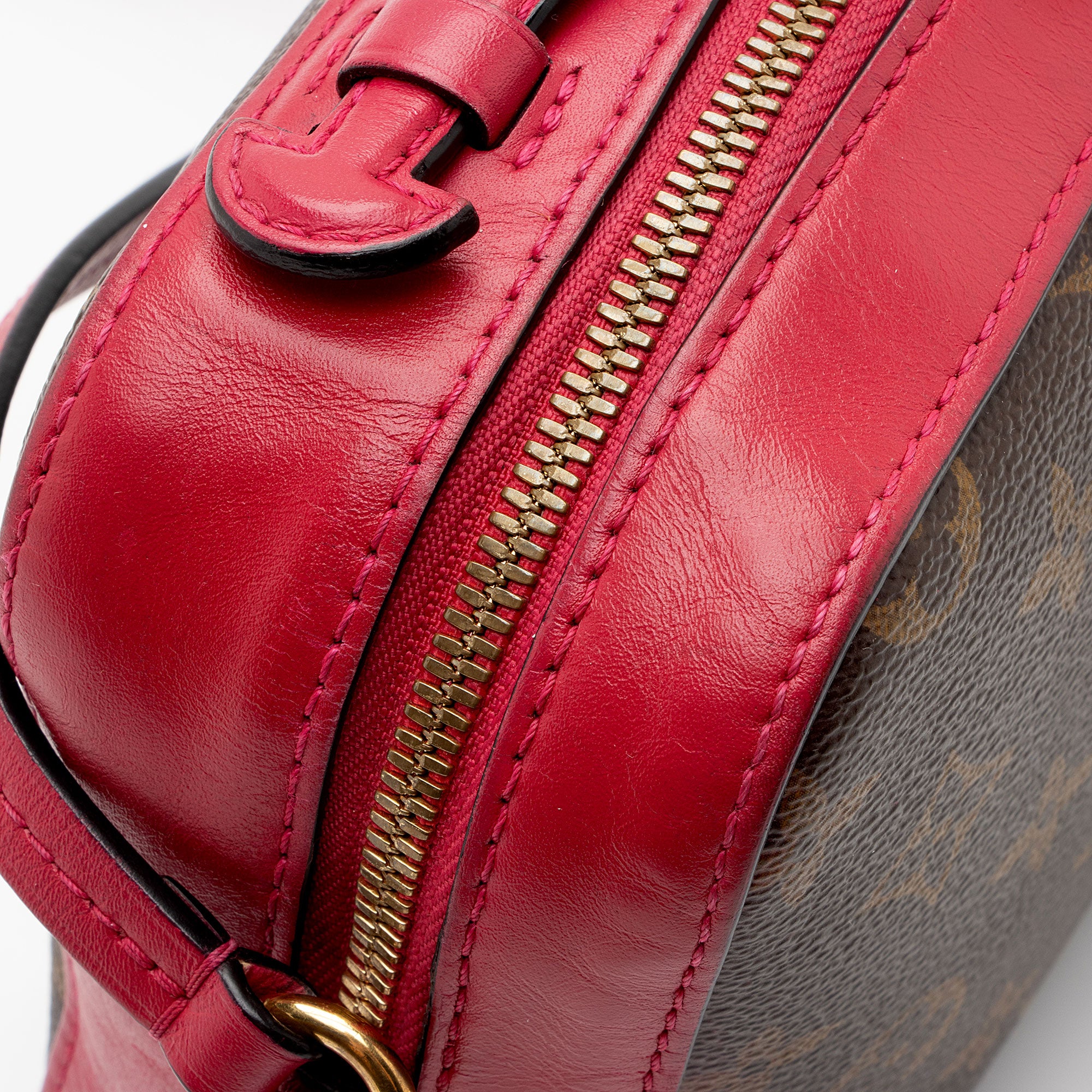 Louis Vuitton Monogram Canvas Saintonge Shoulder Bag (SHF-DntwNC)