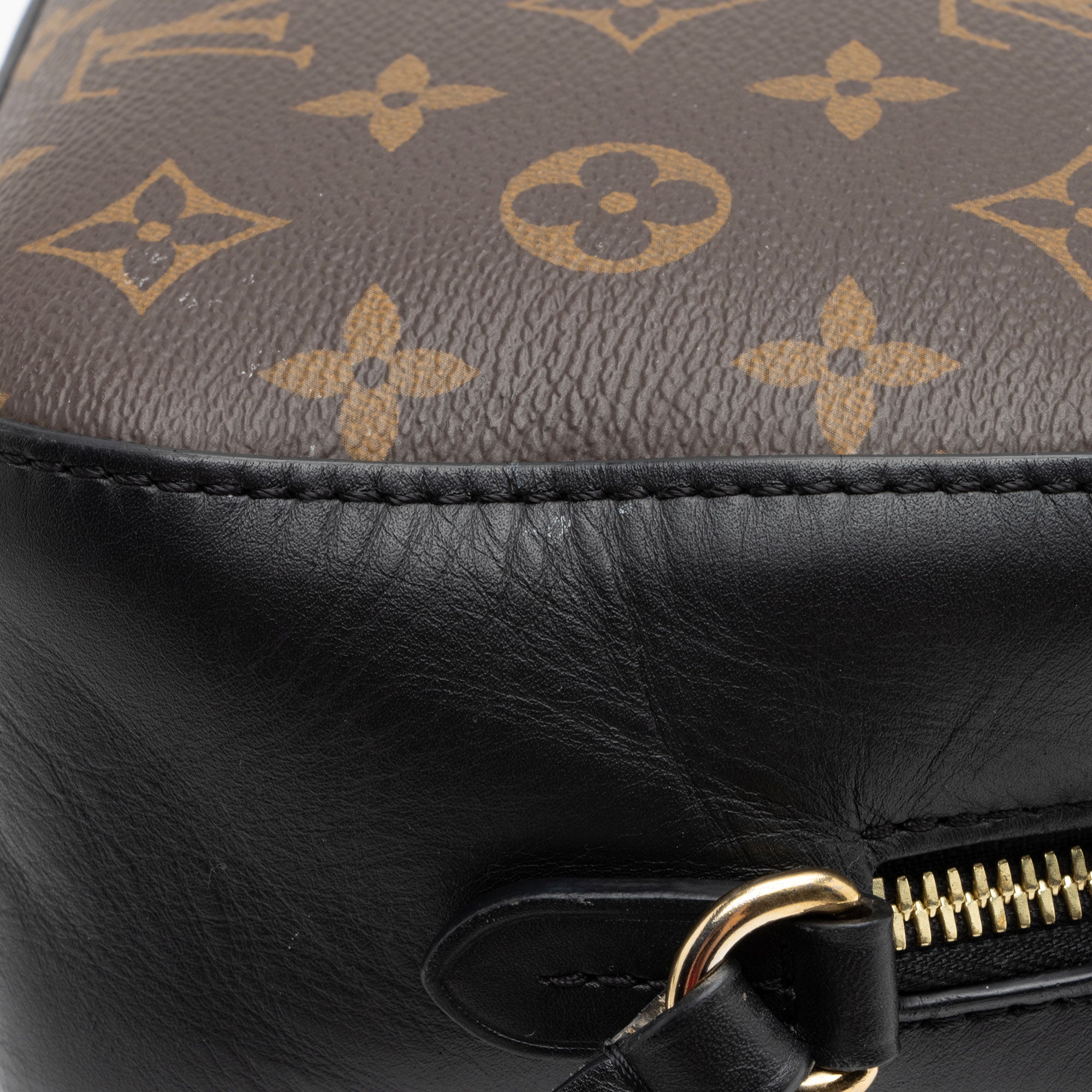 Louis Vuitton Monogram Canvas Saintonge Shoulder Bag (SHF-ETFrLO)