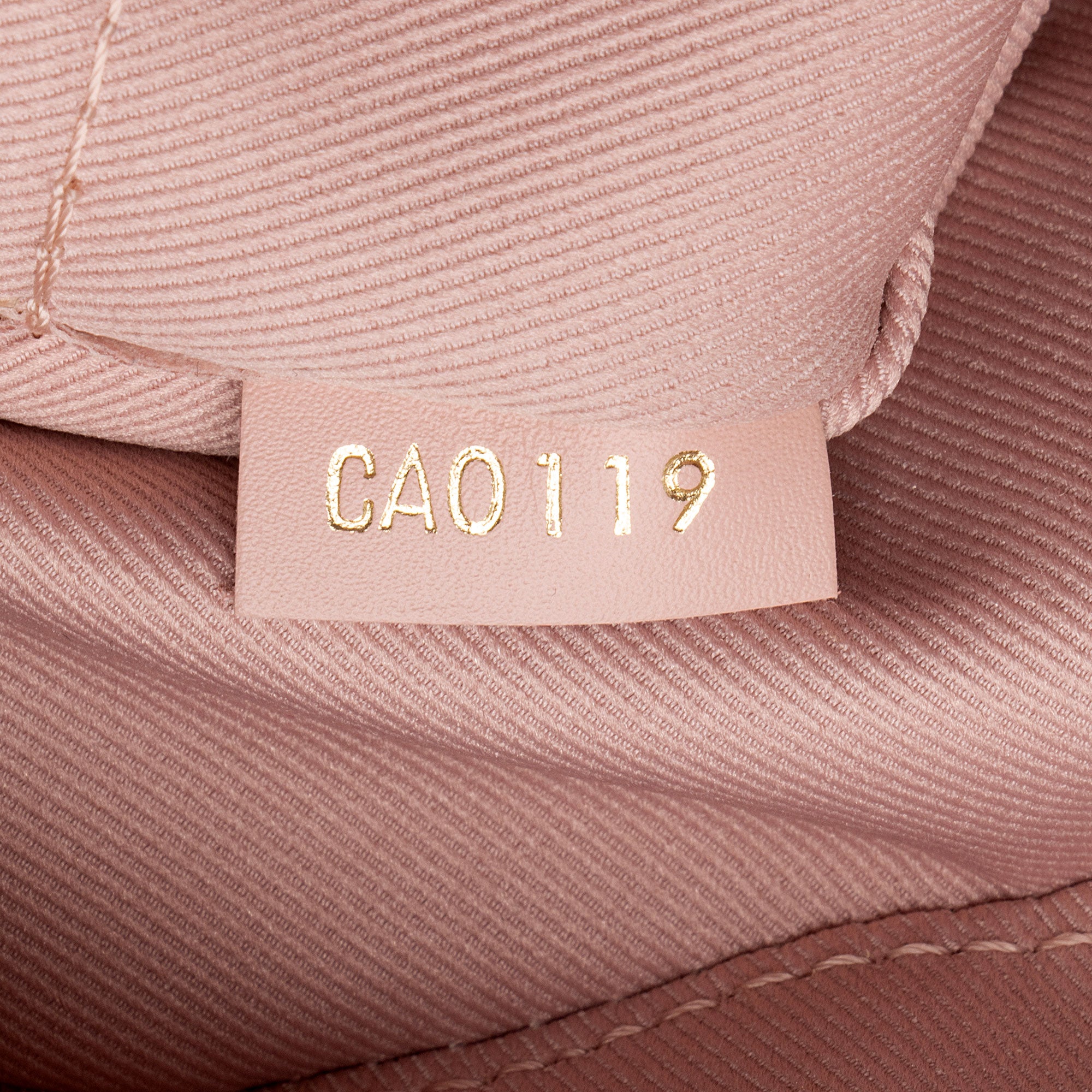 Louis Vuitton Monogram Canvas Saintonge Shoulder Bag