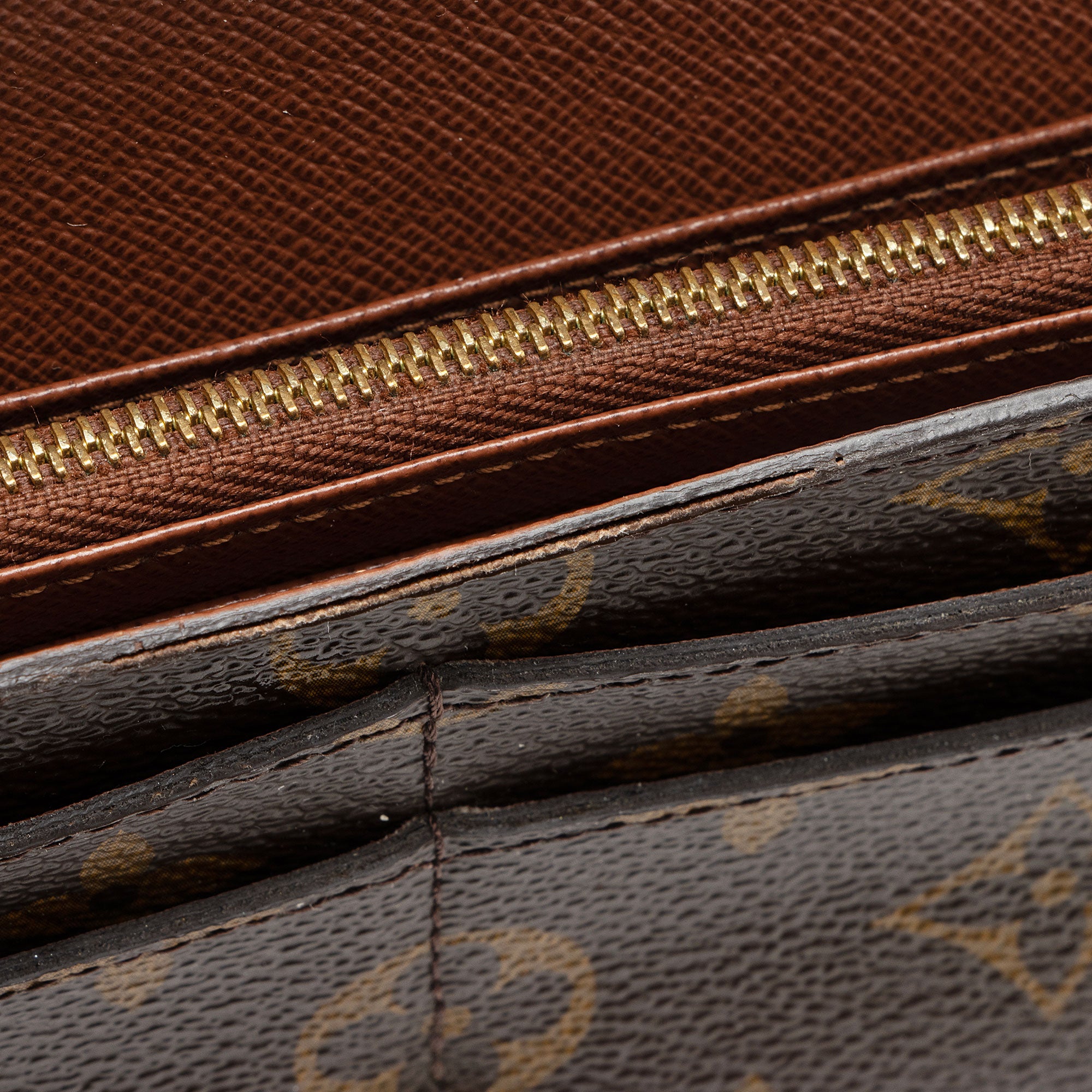 Louis Vuitton Monogram Canvas Sarah Wallet (SHF-bewVPW)