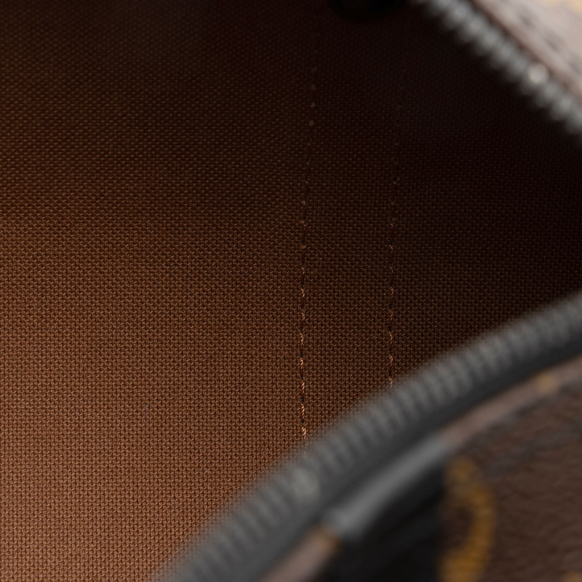 Louis Vuitton Monogram Canvas Solar Ray Papillon Messenger (SHF-wj7Szf)