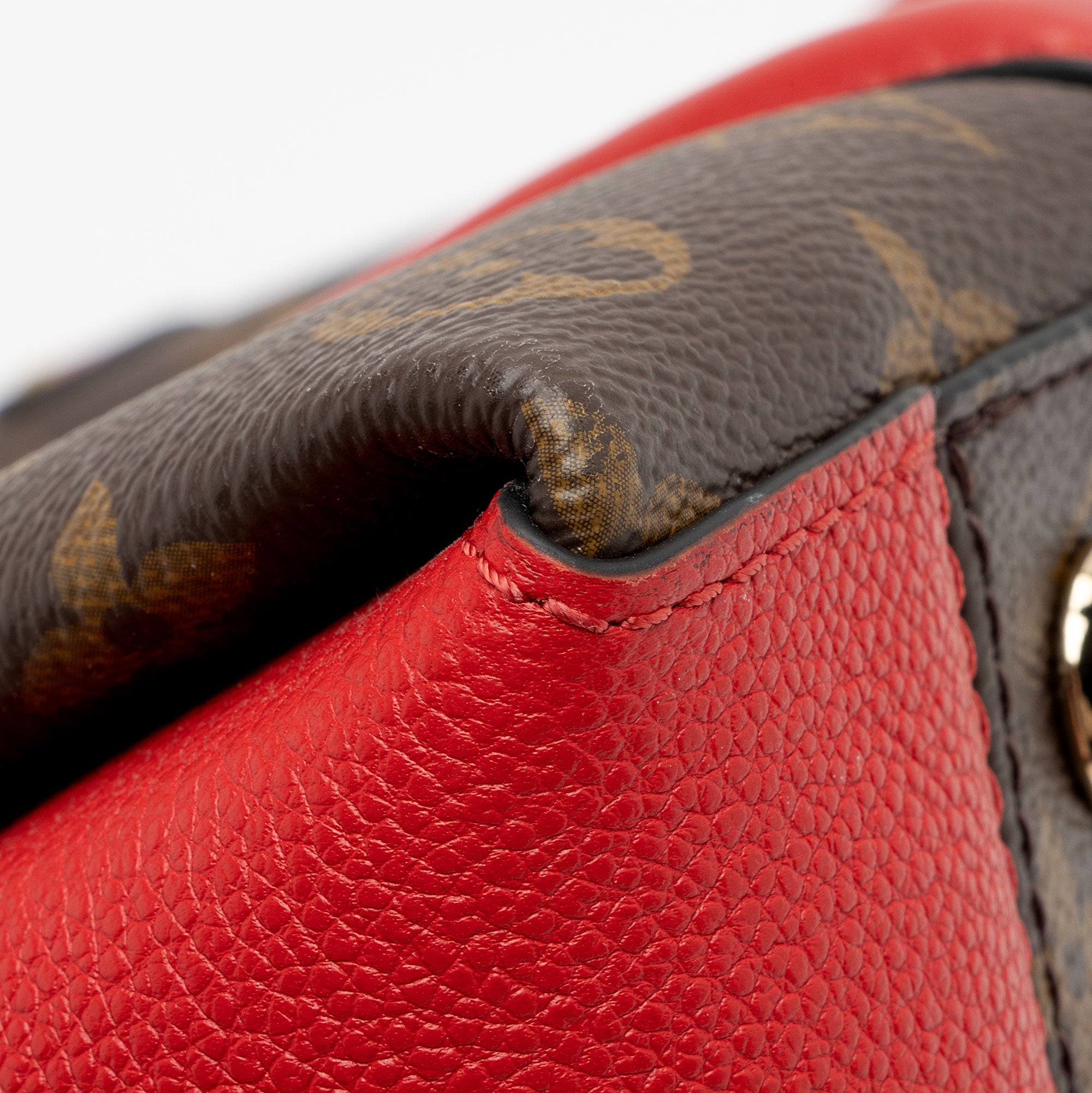 Louis Vuitton Monogram Canvas Soufflot BB Satchel (SHF-IhuX2v)