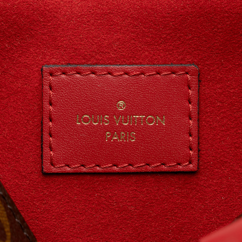 Louis Vuitton Monogram Canvas Soufflot BB Satchel (SHF-IhuX2v)