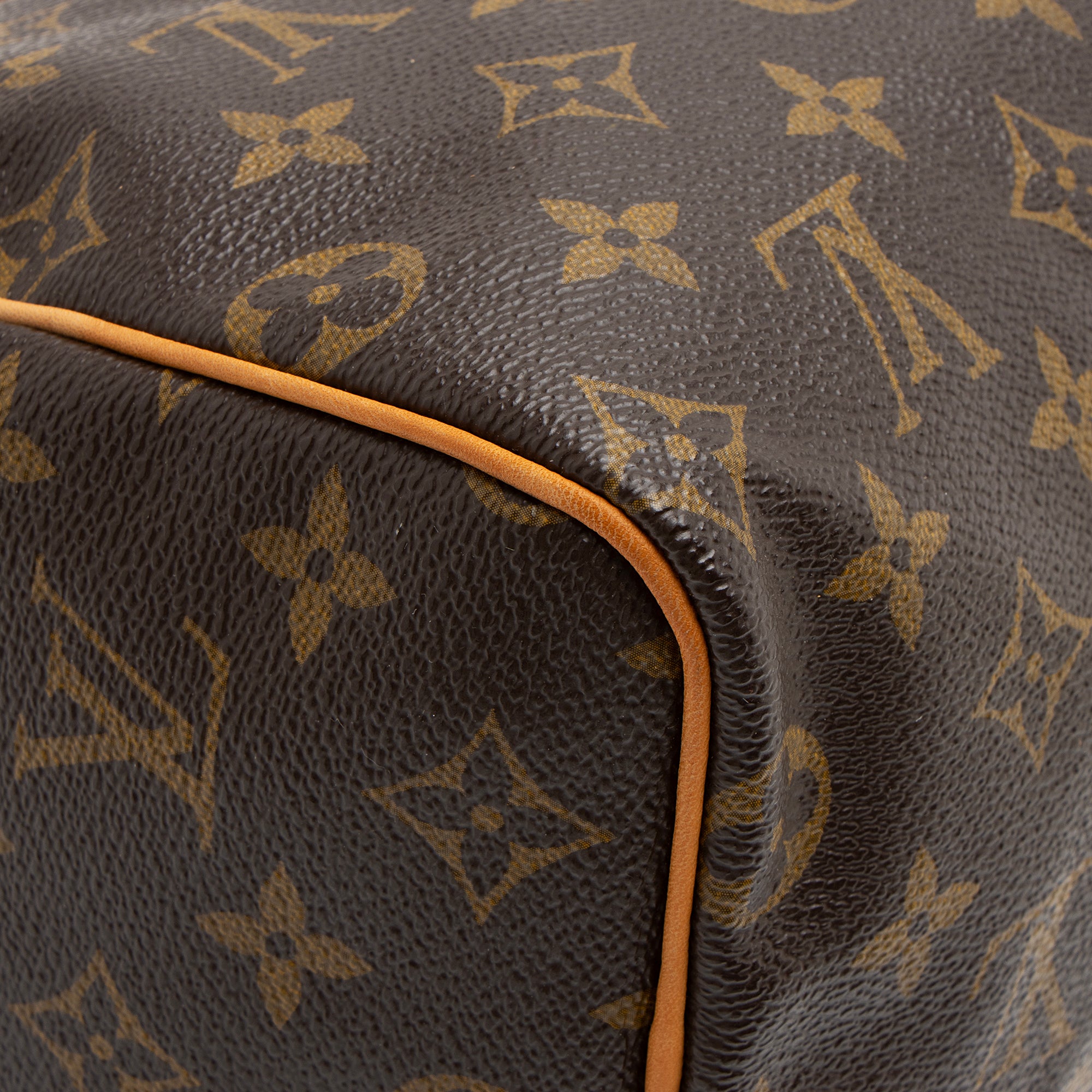Louis Vuitton Monogram Canvas Speedy 25 Satchel (SHF-zlhtW7)