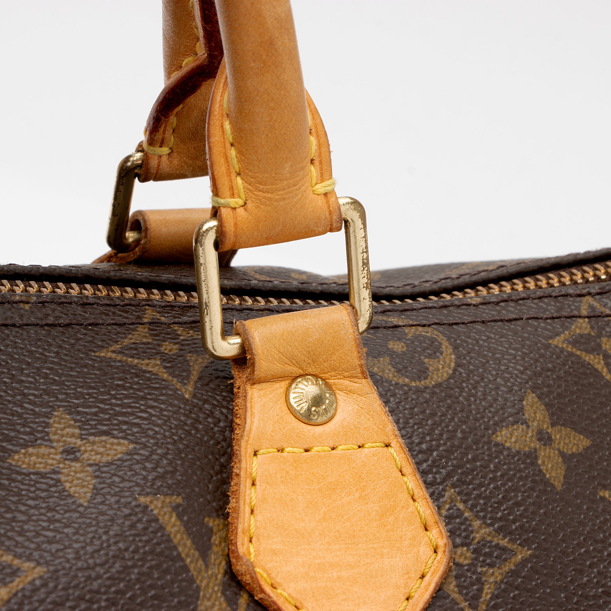 Louis Vuitton Monogram Canvas Speedy 30 Satchel (SHF-0xkjXO)