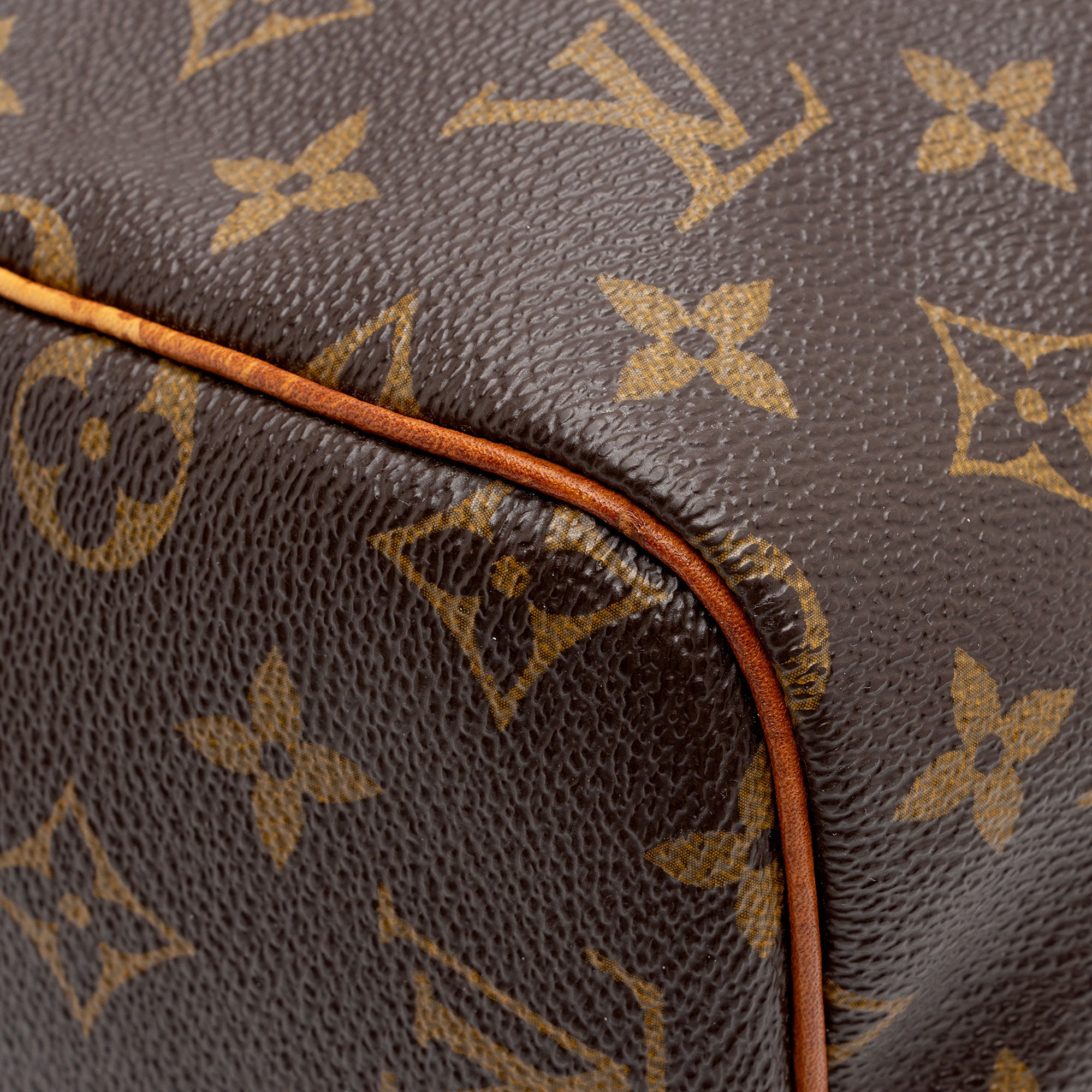 Louis Vuitton Monogram Canvas Speedy 30 Satchel (SHF-46wmzn)