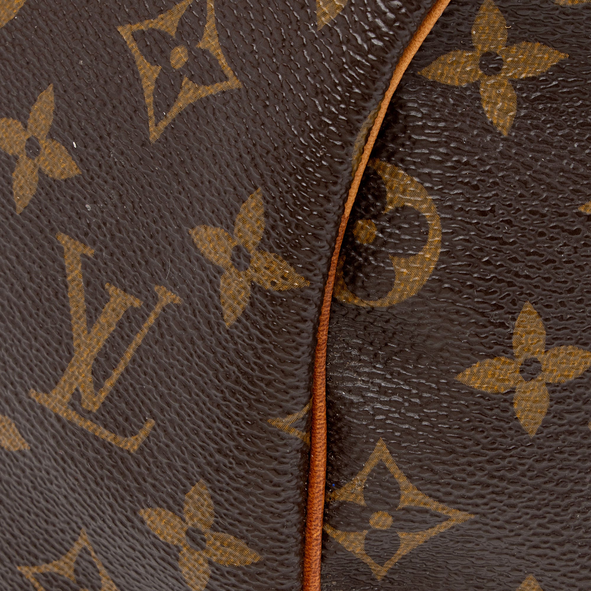Louis Vuitton Monogram Canvas Speedy 30 Satchel (SHF-46wmzn)