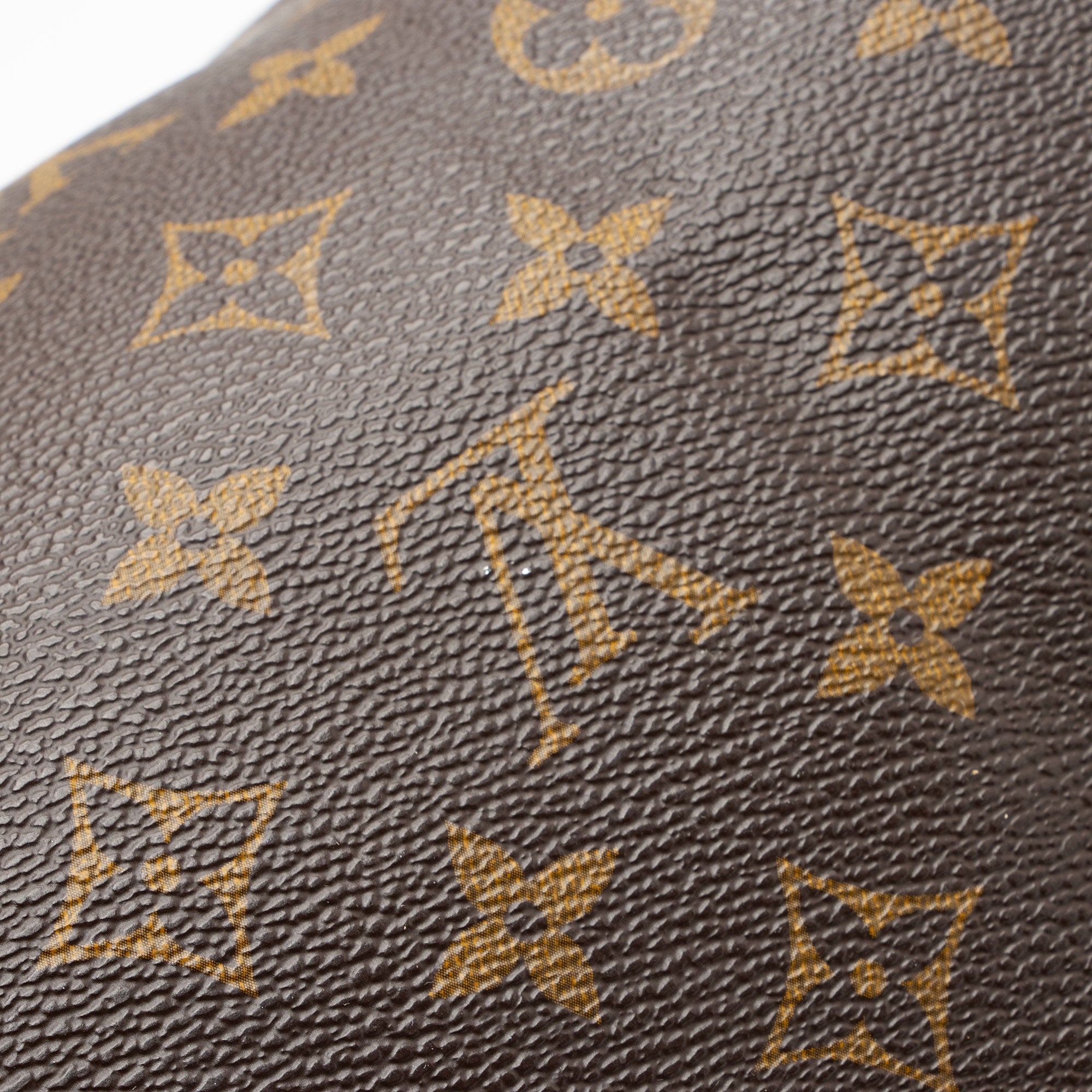 Louis Vuitton Monogram Canvas Speedy 30 Satchel (SHF-RP7lRy)