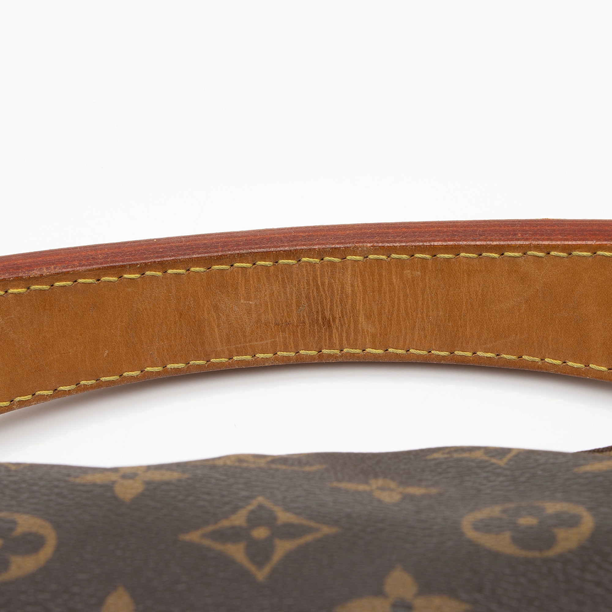 Louis Vuitton Monogram Canvas Sully PM Shoulder Bag (SHF-64sF0J)
