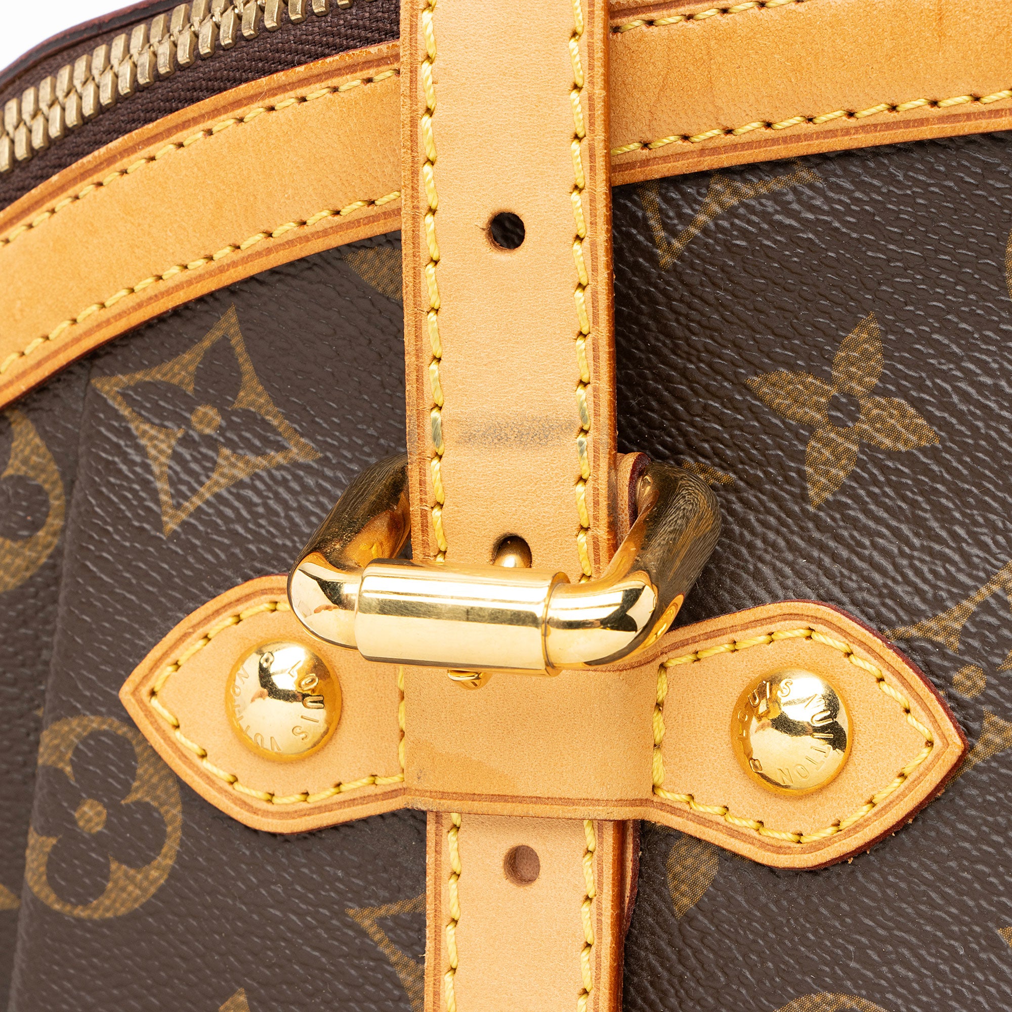 Louis Vuitton Monogram Canvas Tivoli GM Satchel (SHF-zfZGz0)