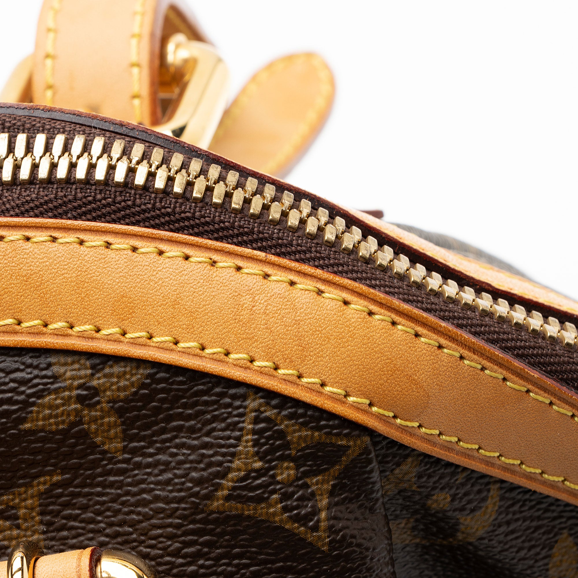 Louis Vuitton Monogram Canvas Tivoli GM Satchel (SHF-zfZGz0)