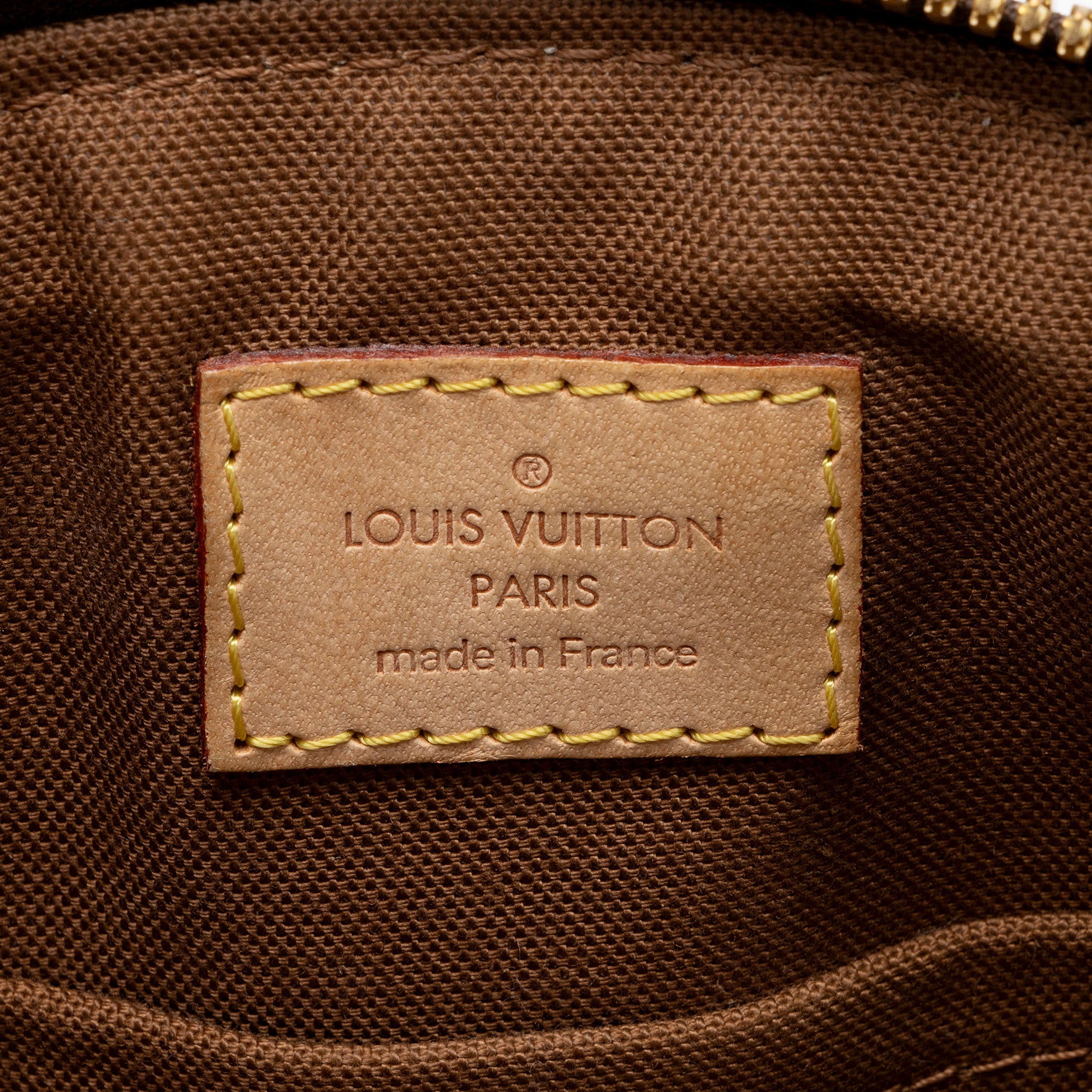 Louis Vuitton Monogram Canvas Tivoli PM Satchel (SHF-iaByQp)