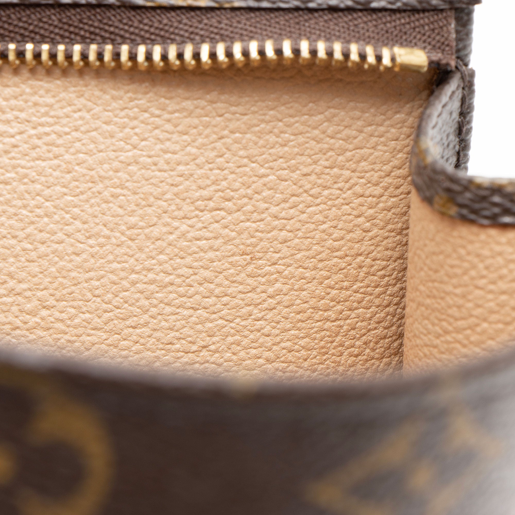 Louis Vuitton Monogram Canvas Toiletry Pouch 19