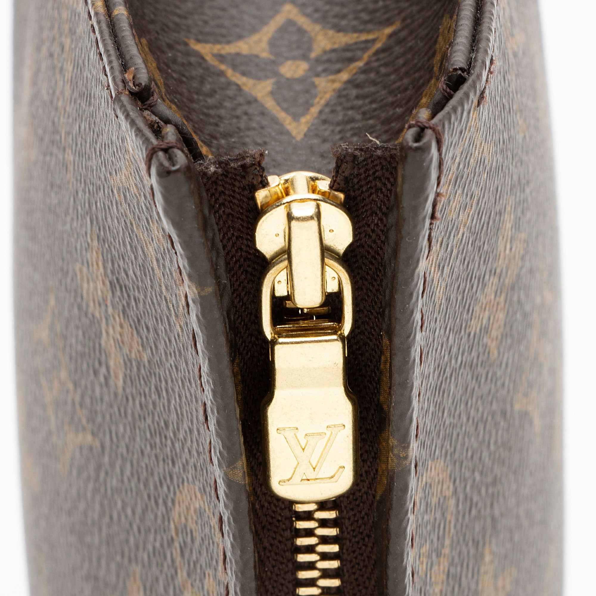 Louis Vuitton Monogram Canvas Toiletry Pouch 19