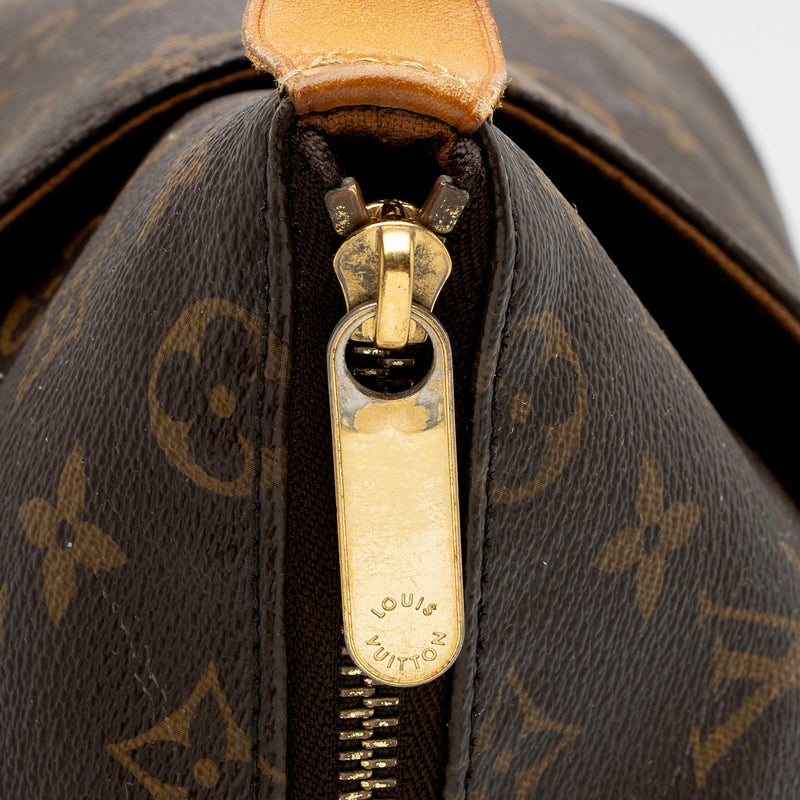 Louis Vuitton Totally MM Monogram Tote Bag - Farfetch