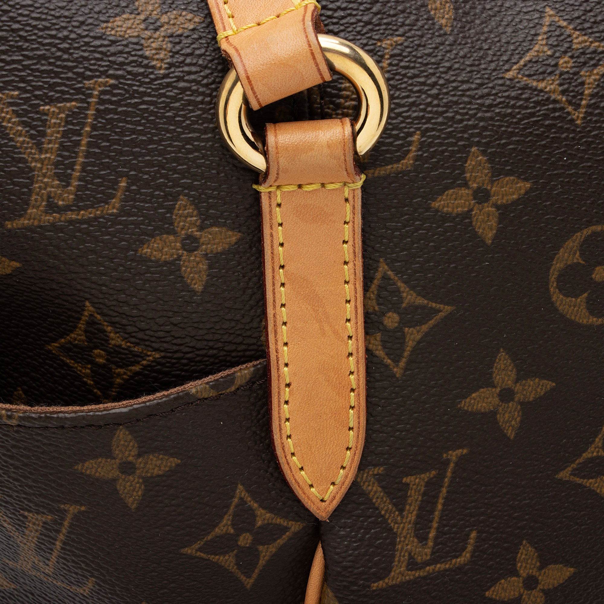 Louis Vuitton Monogram Canvas Totally MM Tote (SHF-ml1ALd)