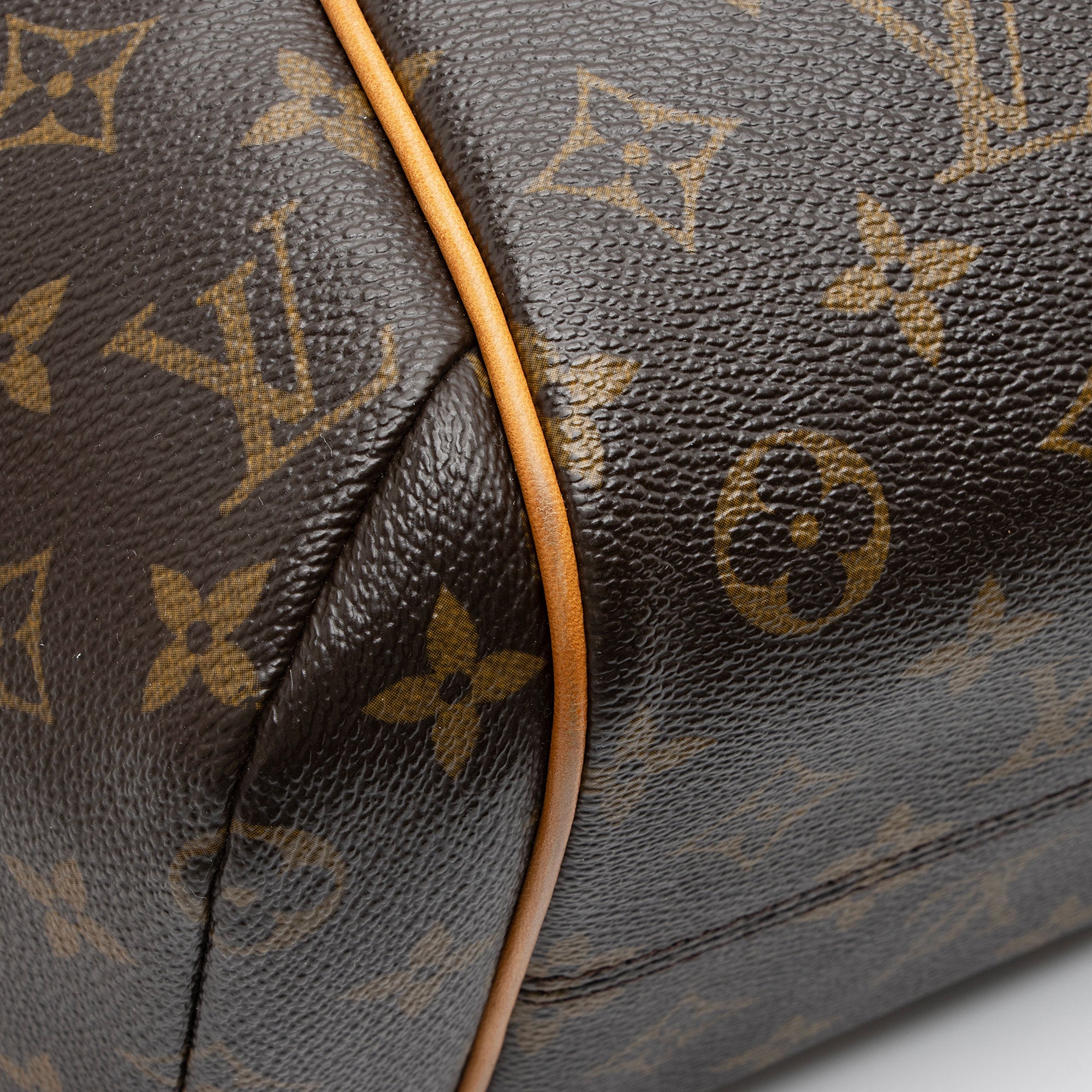 Louis Vuitton Monogram Canvas Totally PM Tote (SHF-lJUvoR)